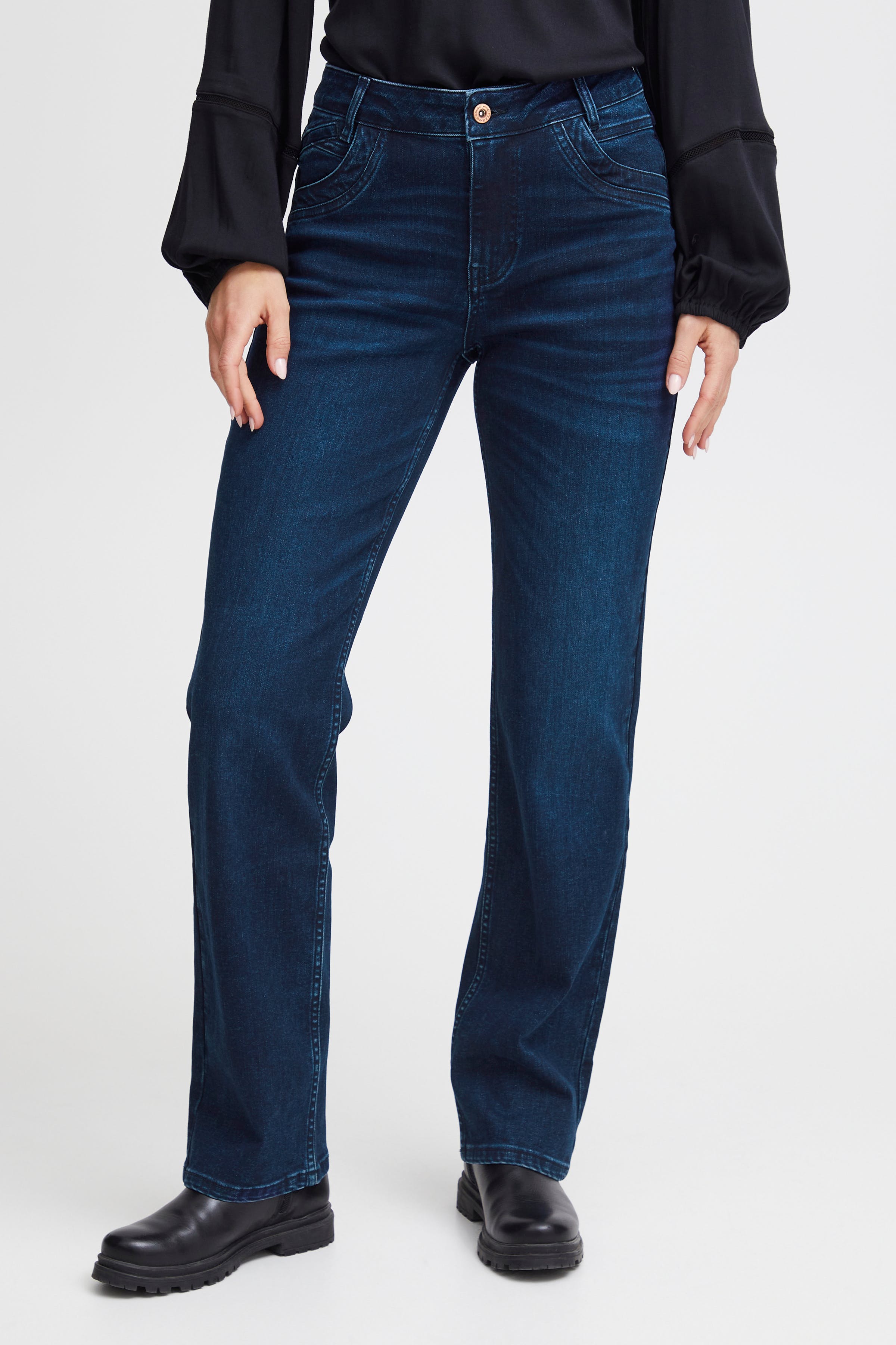 PZCARLA Jeans LOOKBOOK FRONT 50207829-201334