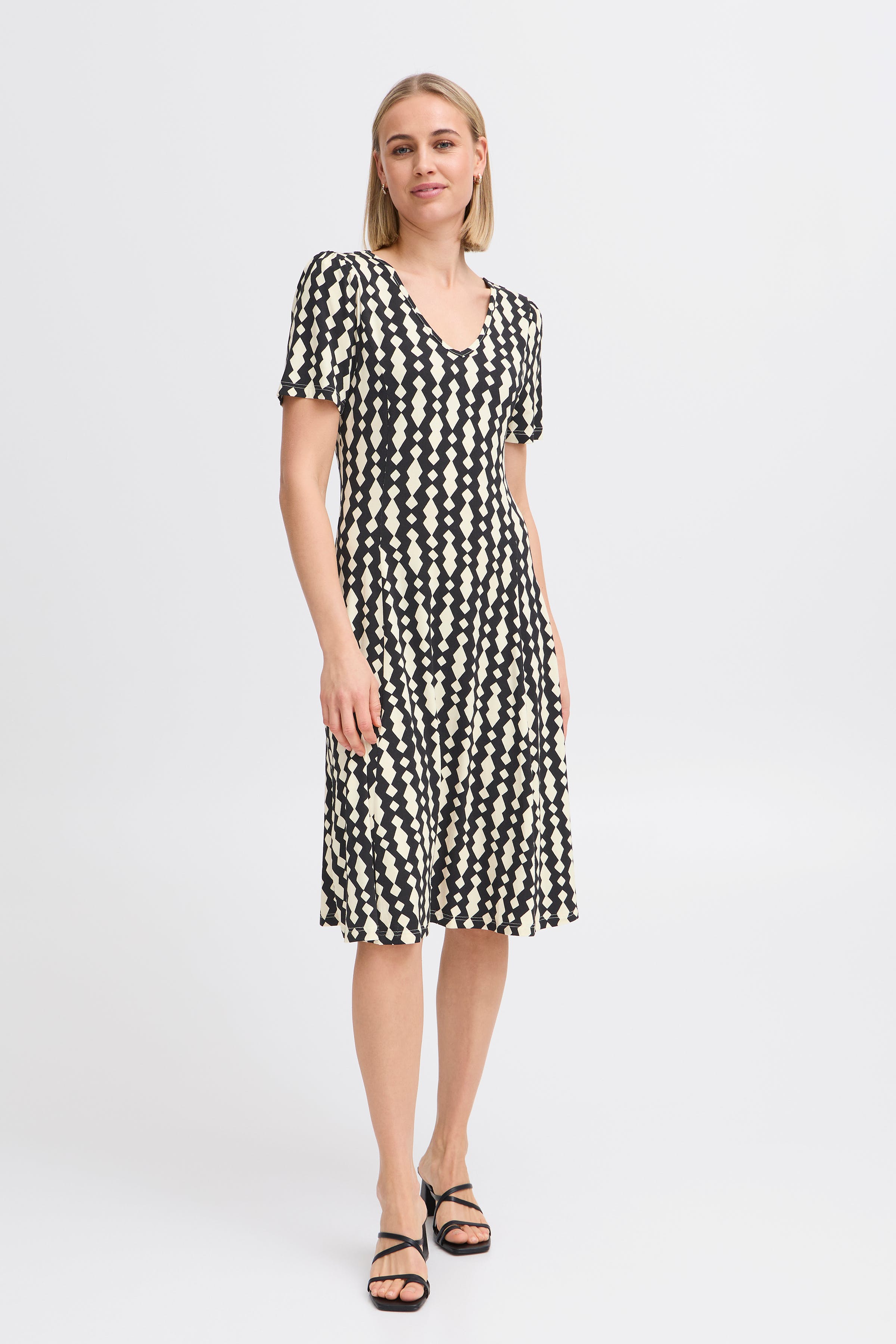 FRDOTTIE Dress LOOKBOOK FRONT 20615710-204764