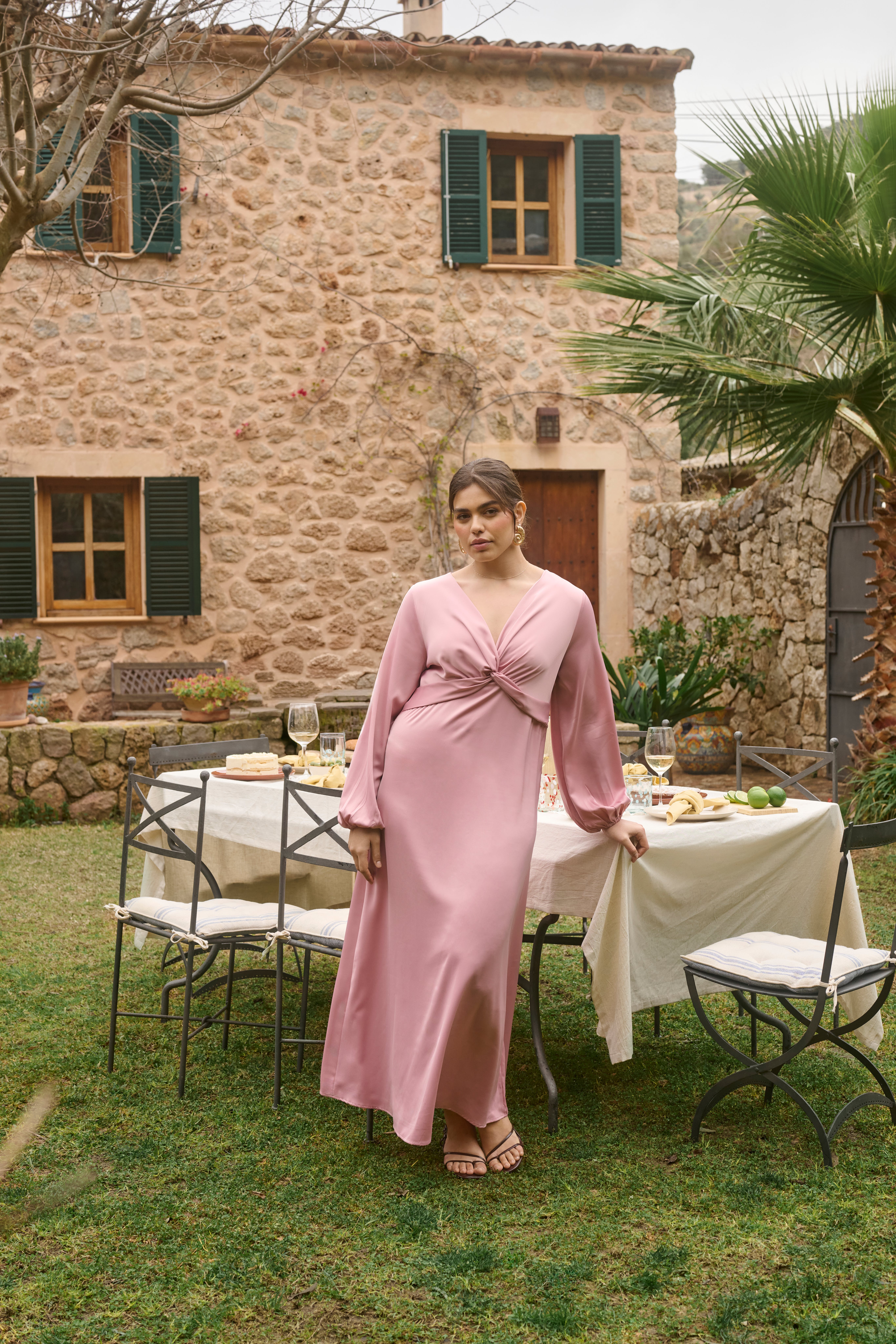 KCjamie Kleid LOCATION NONE 10584343-109900