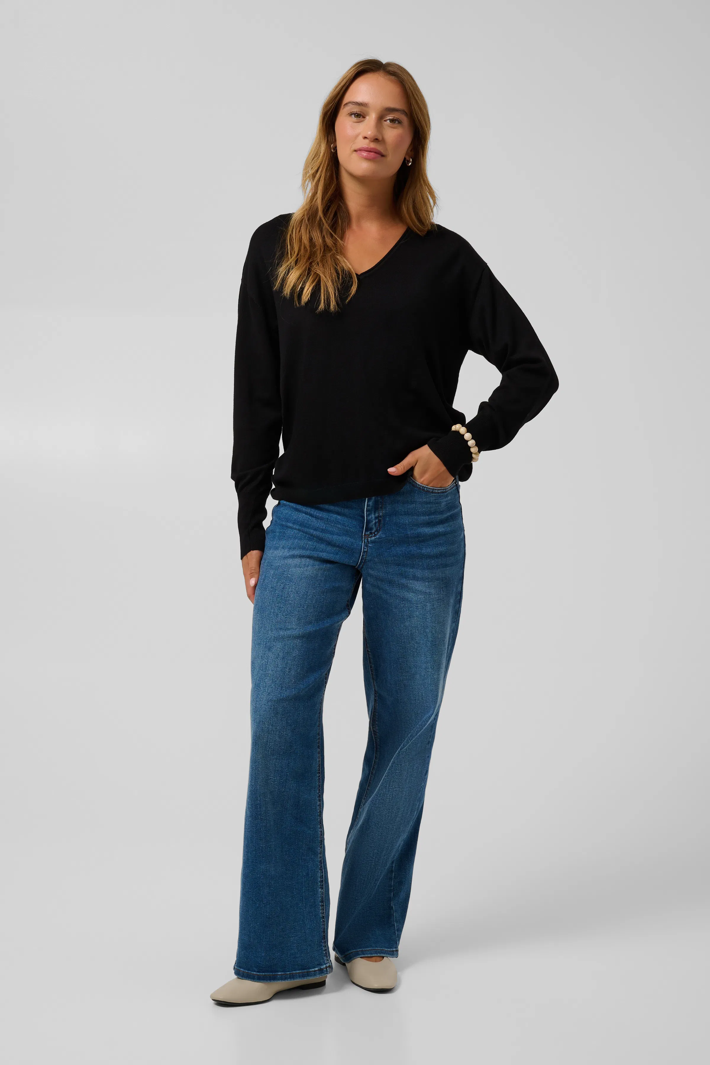 KAlizza Pullover LOOKBOOK FRONT 10512364-100121