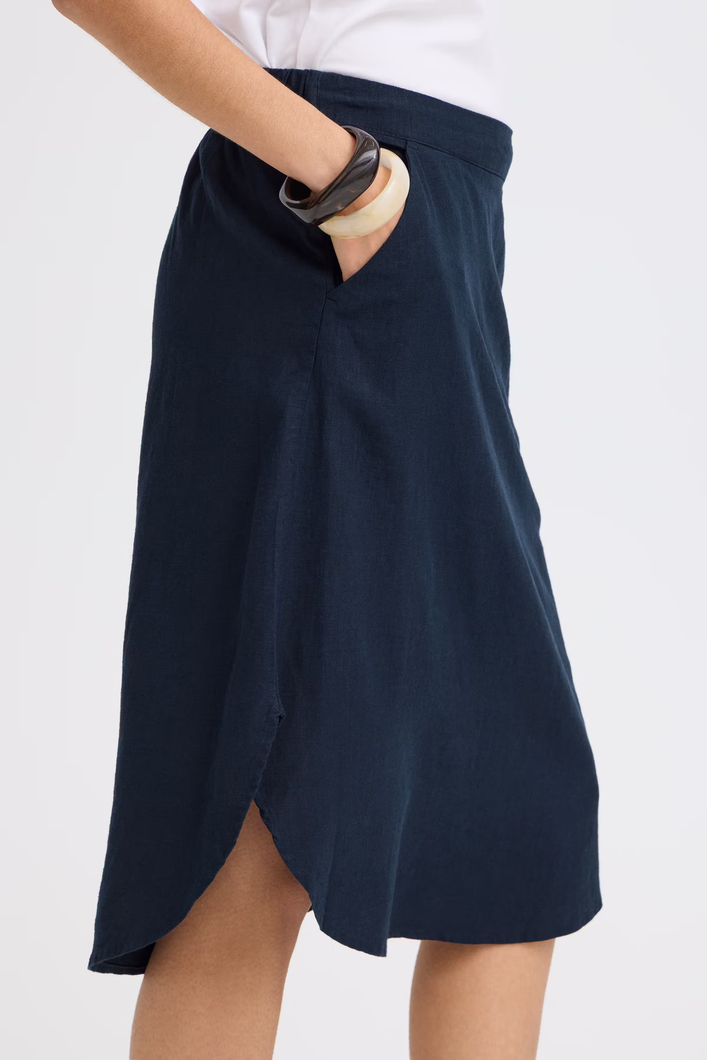 BYFALAKKA Skjørt LOOKBOOK DETAIL 20812879-194020