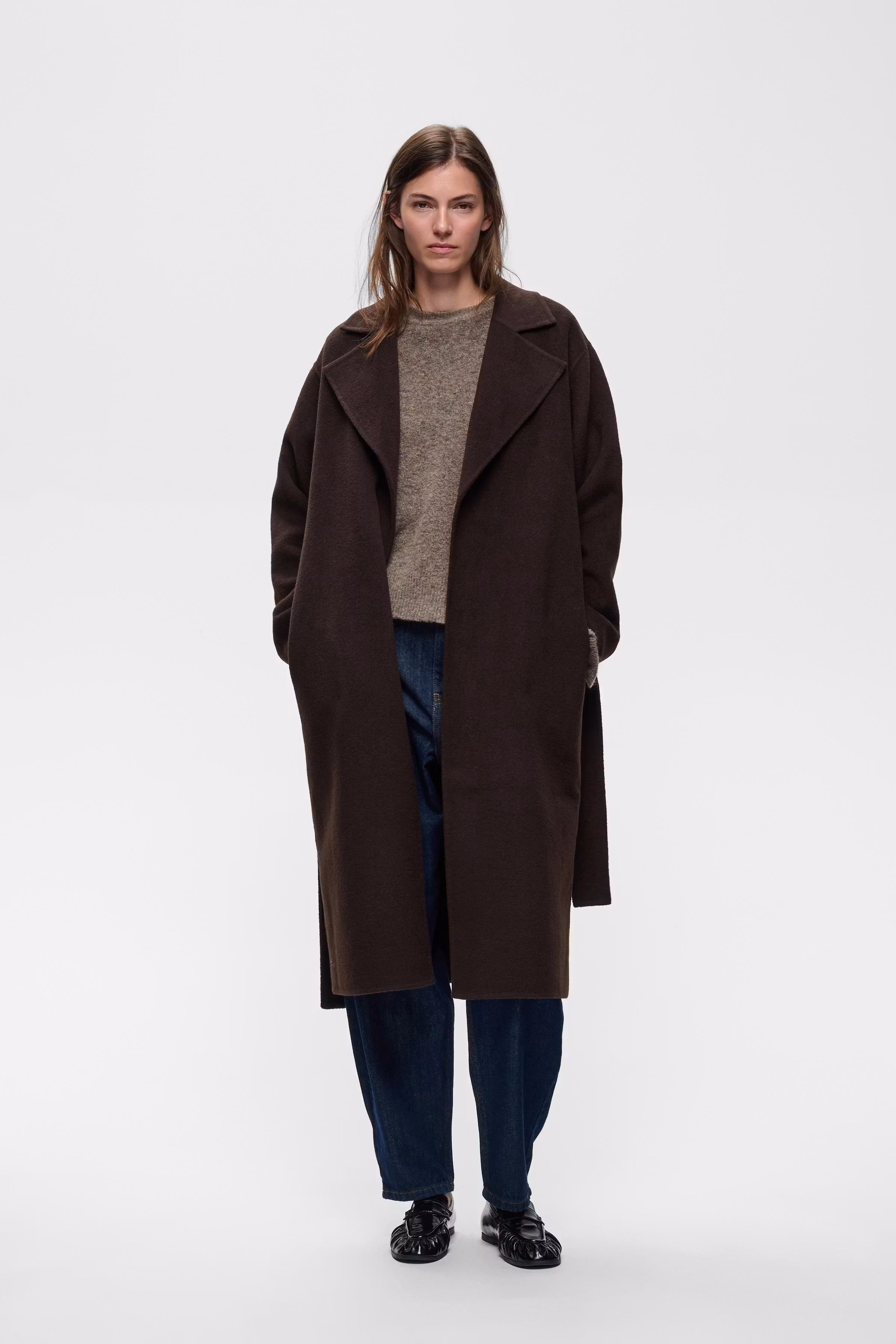 LiuroIW Mantel LOOKBOOK FRONT 30108921-191109