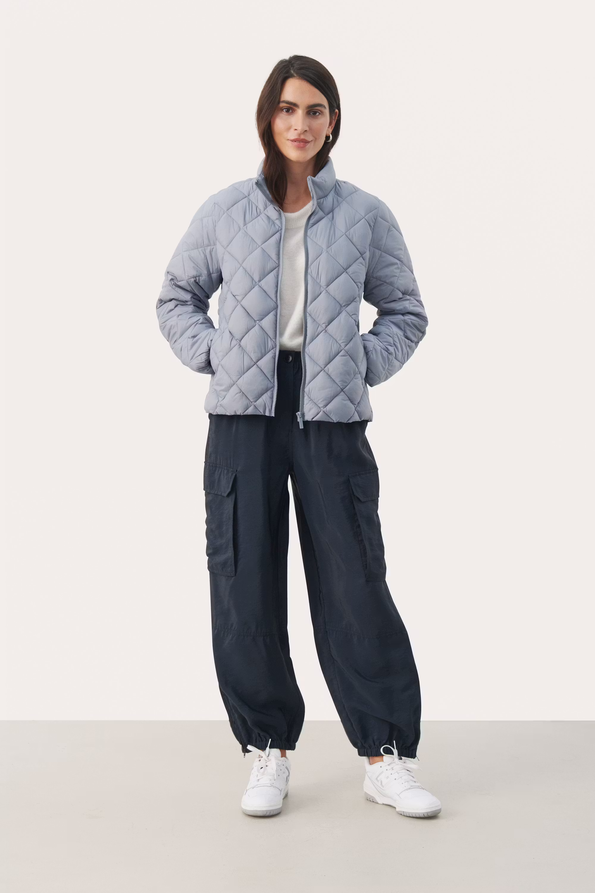 OliaPW Kort dunjakke LOOKBOOK FRONT 30307752-154307