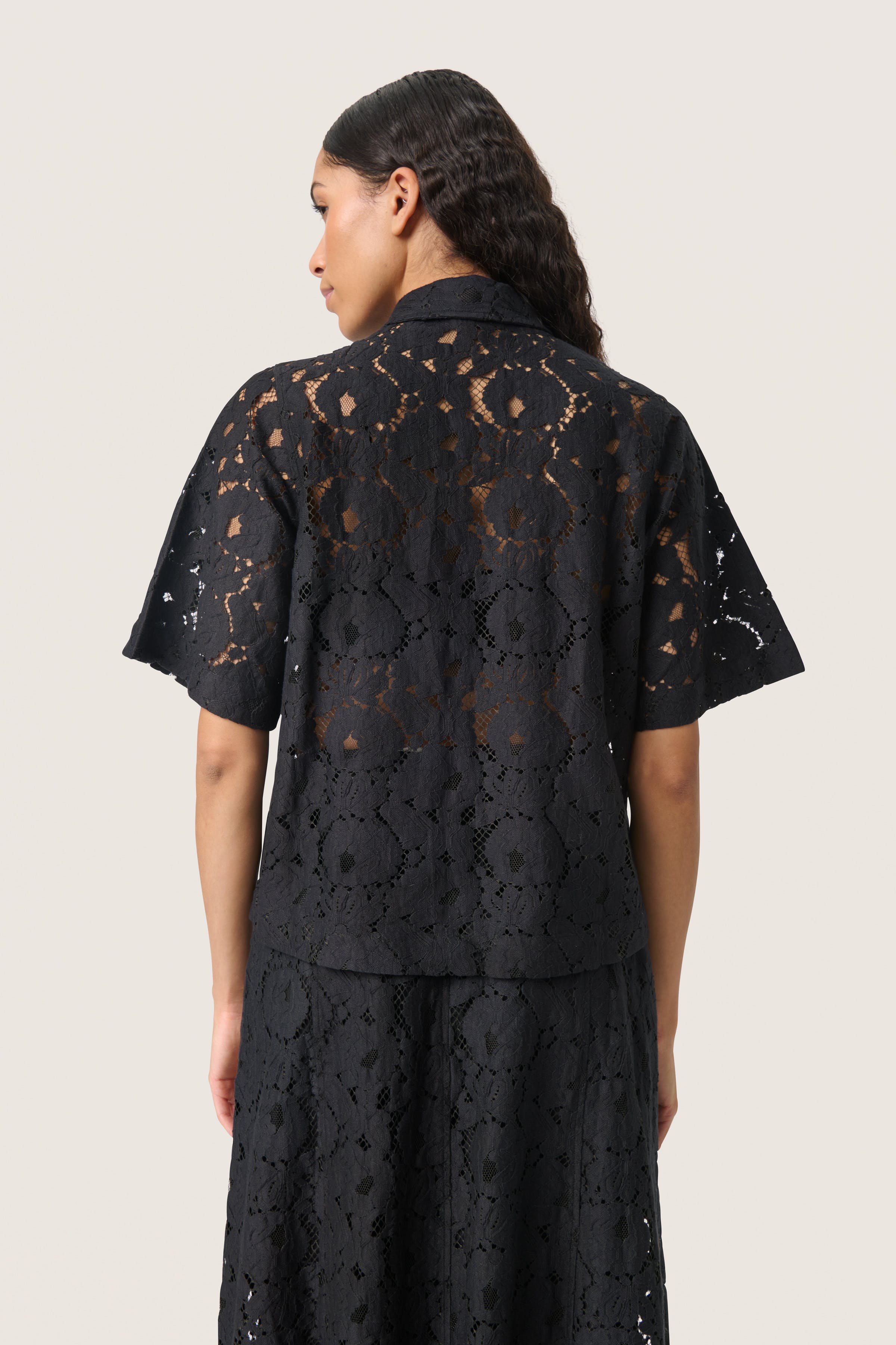 SLTaya Bluse LOOKBOOK BACK 30408629-194008