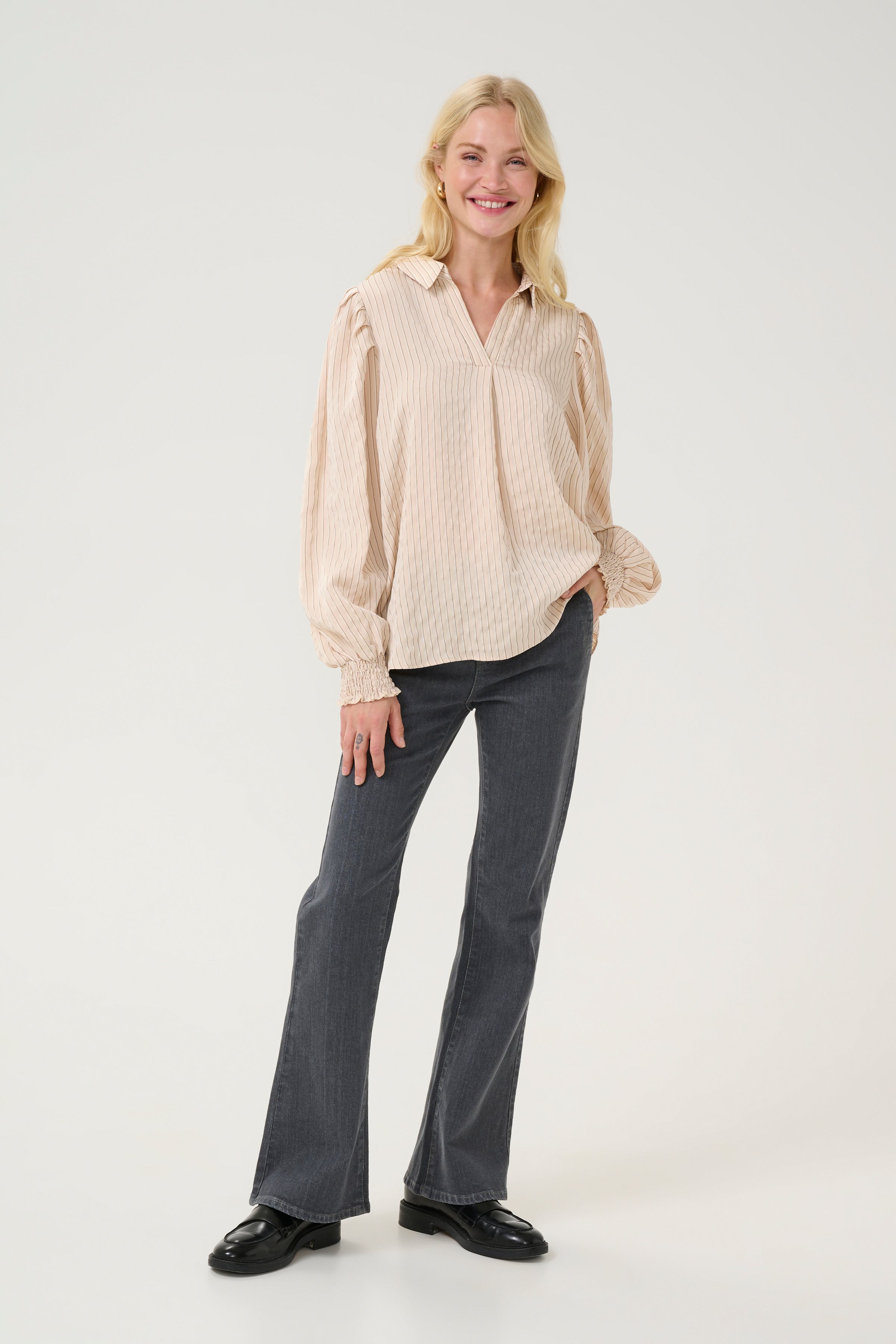 CUany Blouse LOOKBOOK FRONT 50111594-107308