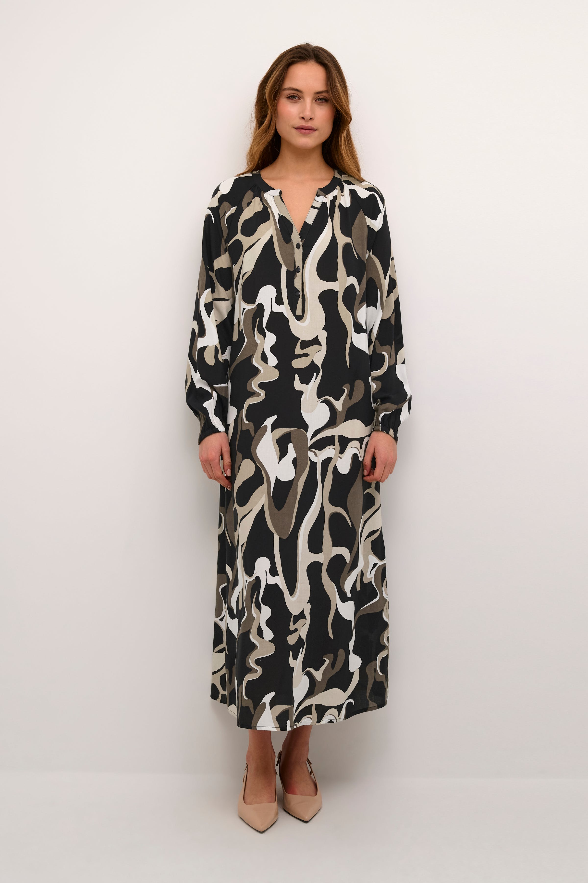 BPella Kleid LOOKBOOK FRONT 10590670-105853B