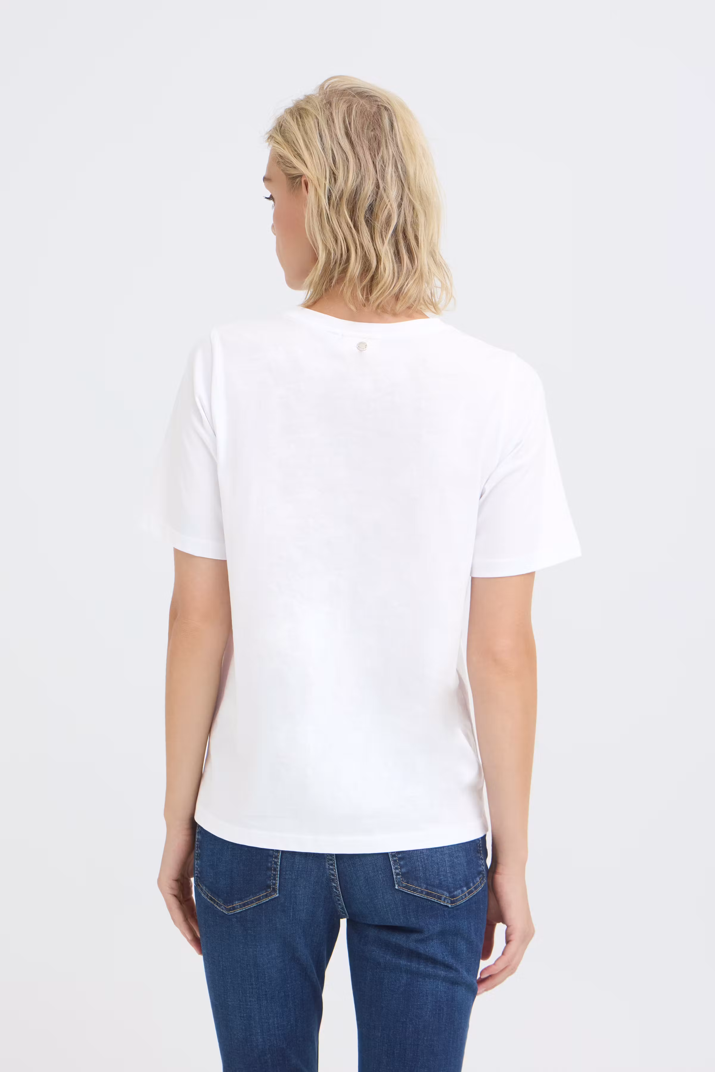 PZBETHANY T-shirt LOOKBOOK BACK 50210419-110601
