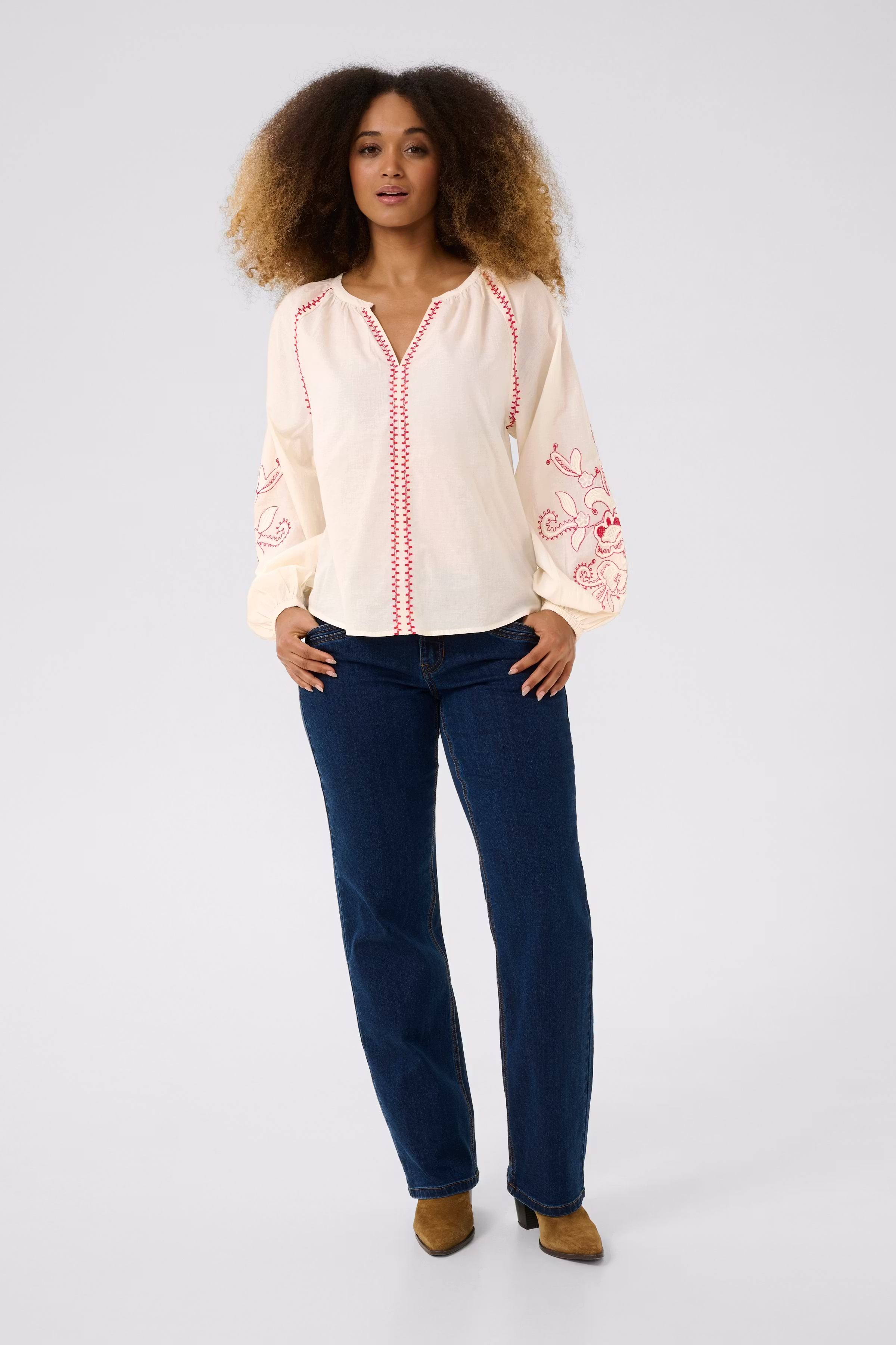 CRJessica Bluse LOOKBOOK FRONT 10613888-130905