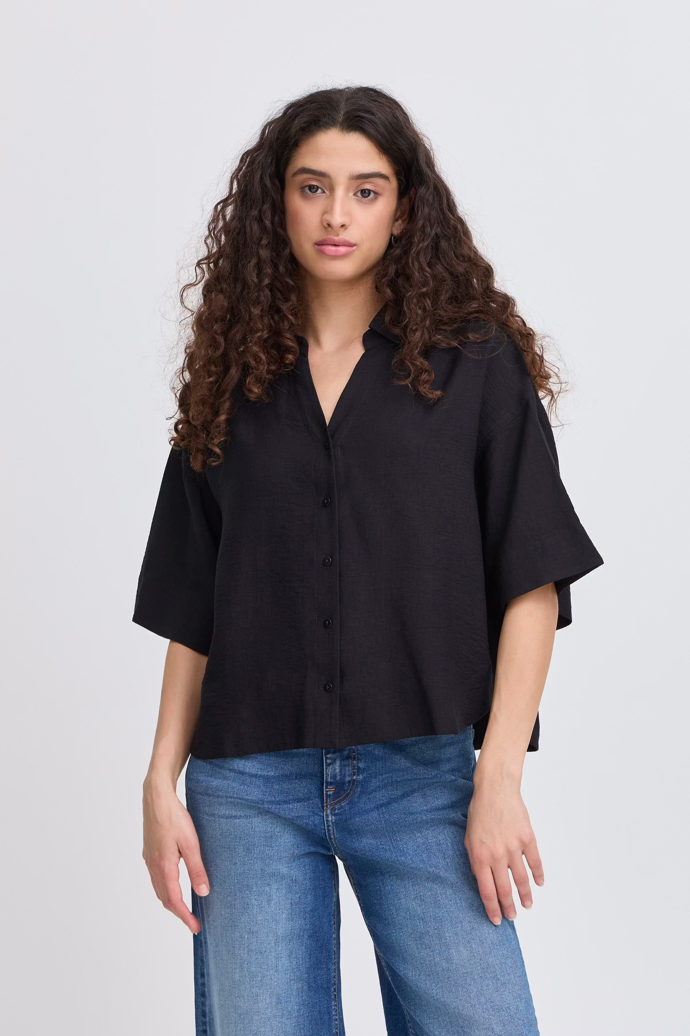 IHFAZIMA Overhemd LOOKBOOK FRONT 20124200-194008