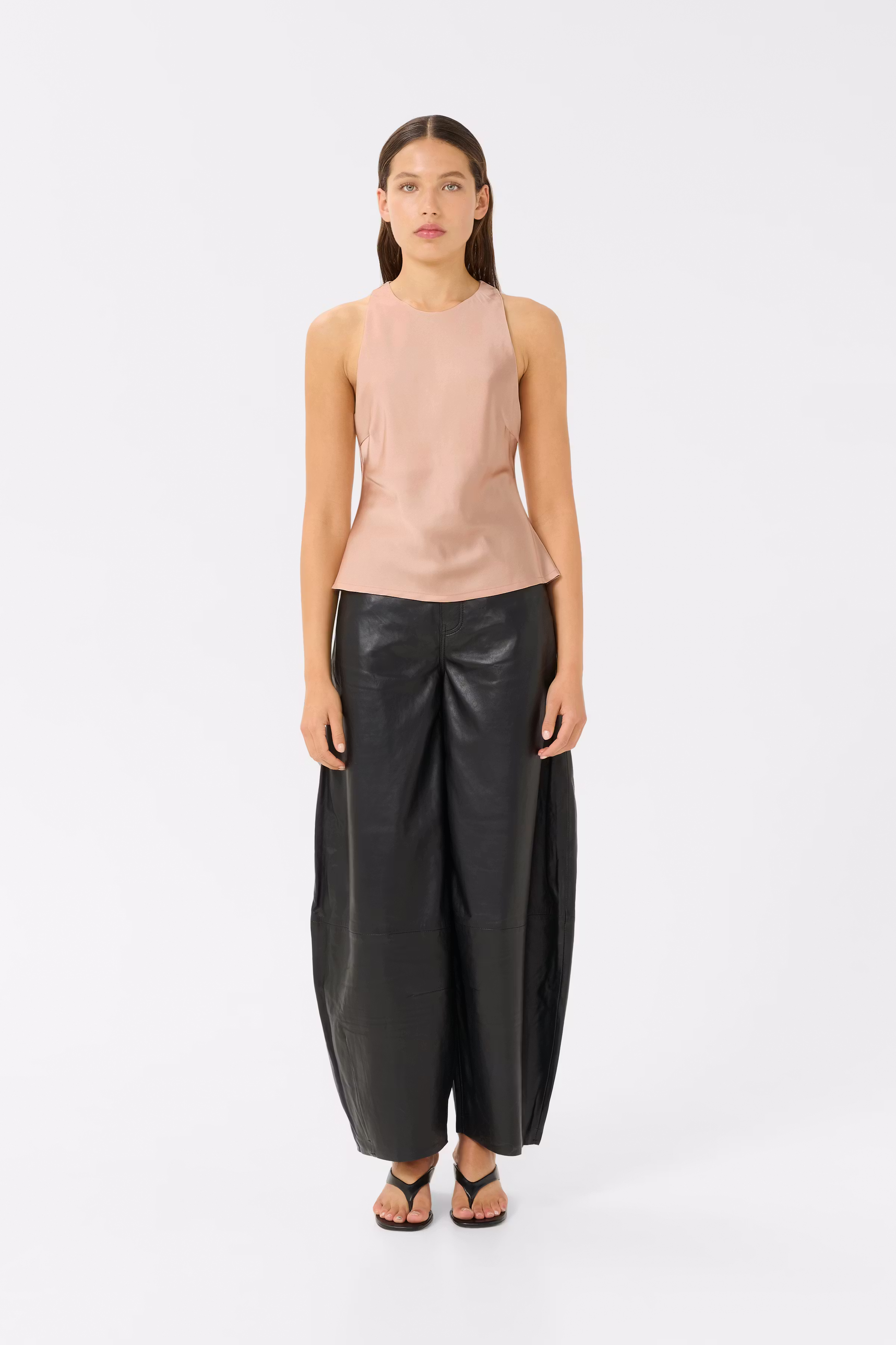 GZceri Blus LOOKBOOK FRONT 10910424-141307