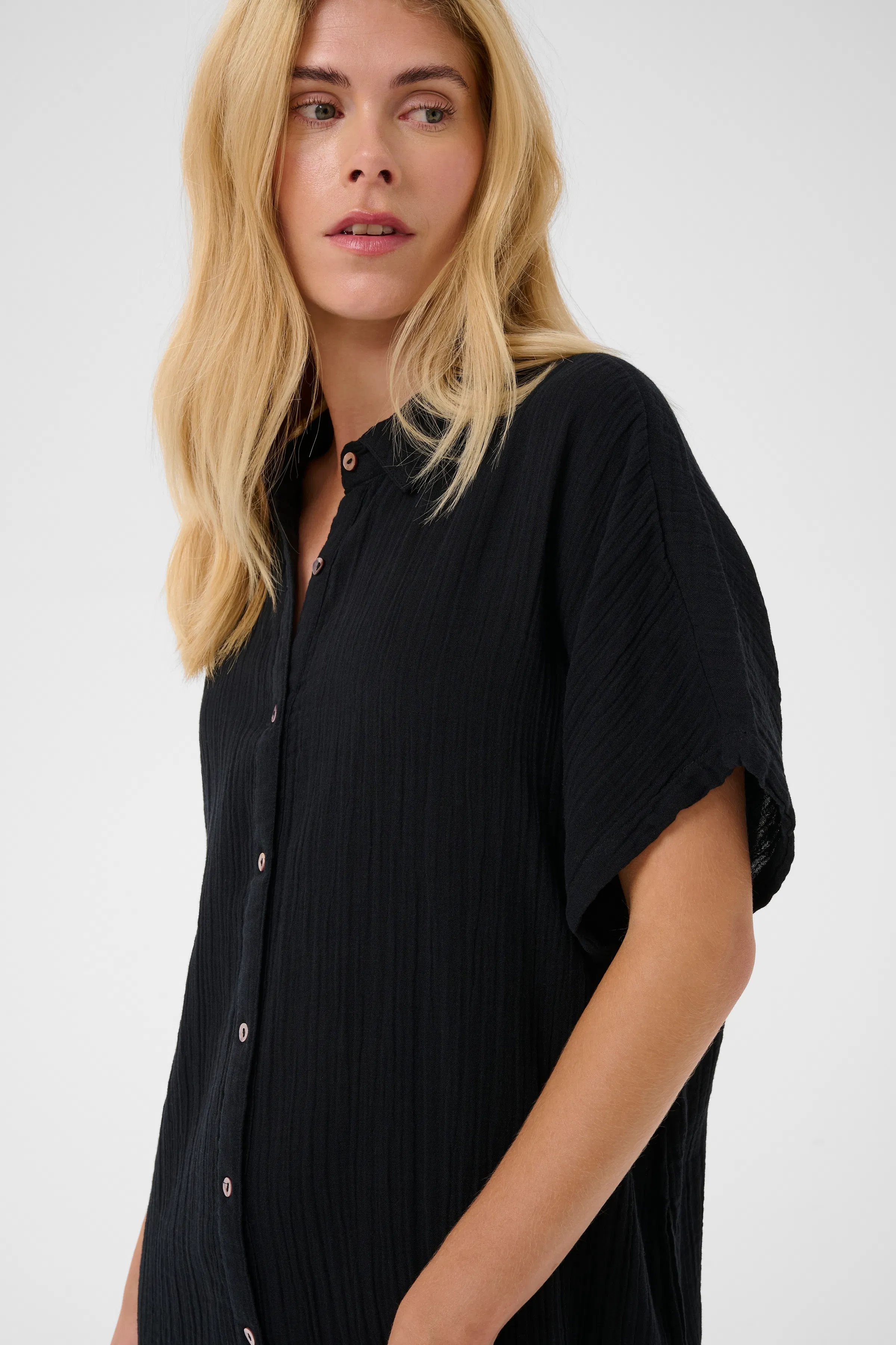 CUelina Kjole LOOKBOOK DETAIL 50109576-500012