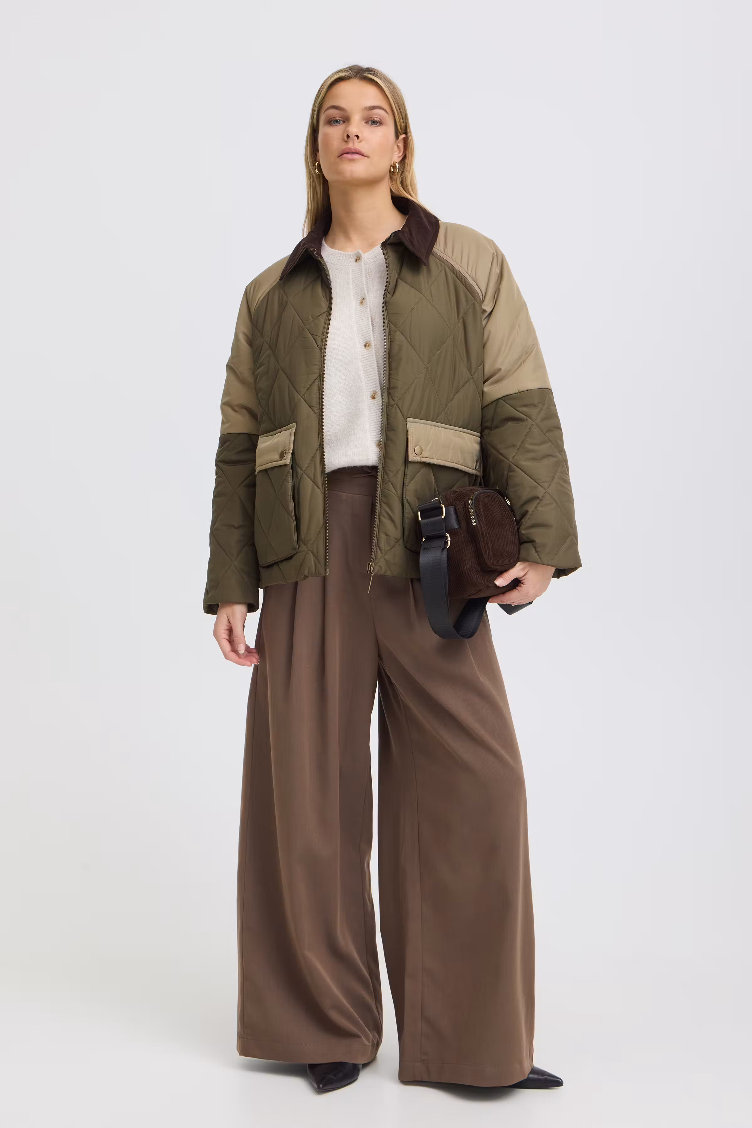 FRADELINE Ytterplagg LOOKBOOK FRONT 20617847-190511