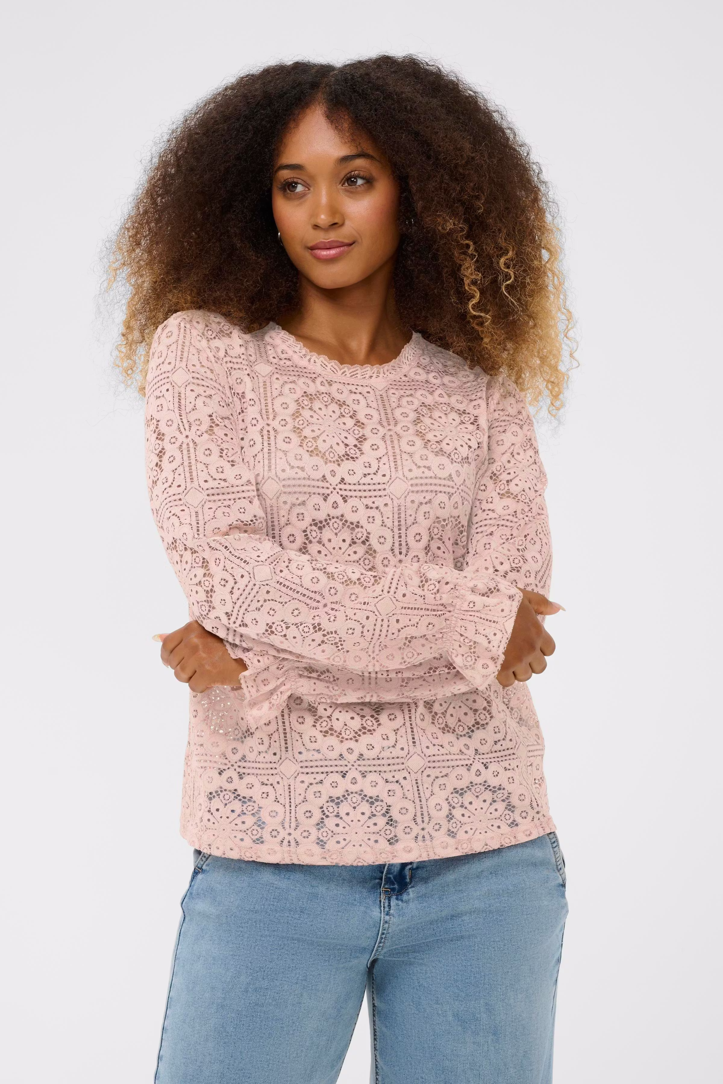 CRTiley Bluse LOOKBOOK FRONT 10607994-151905