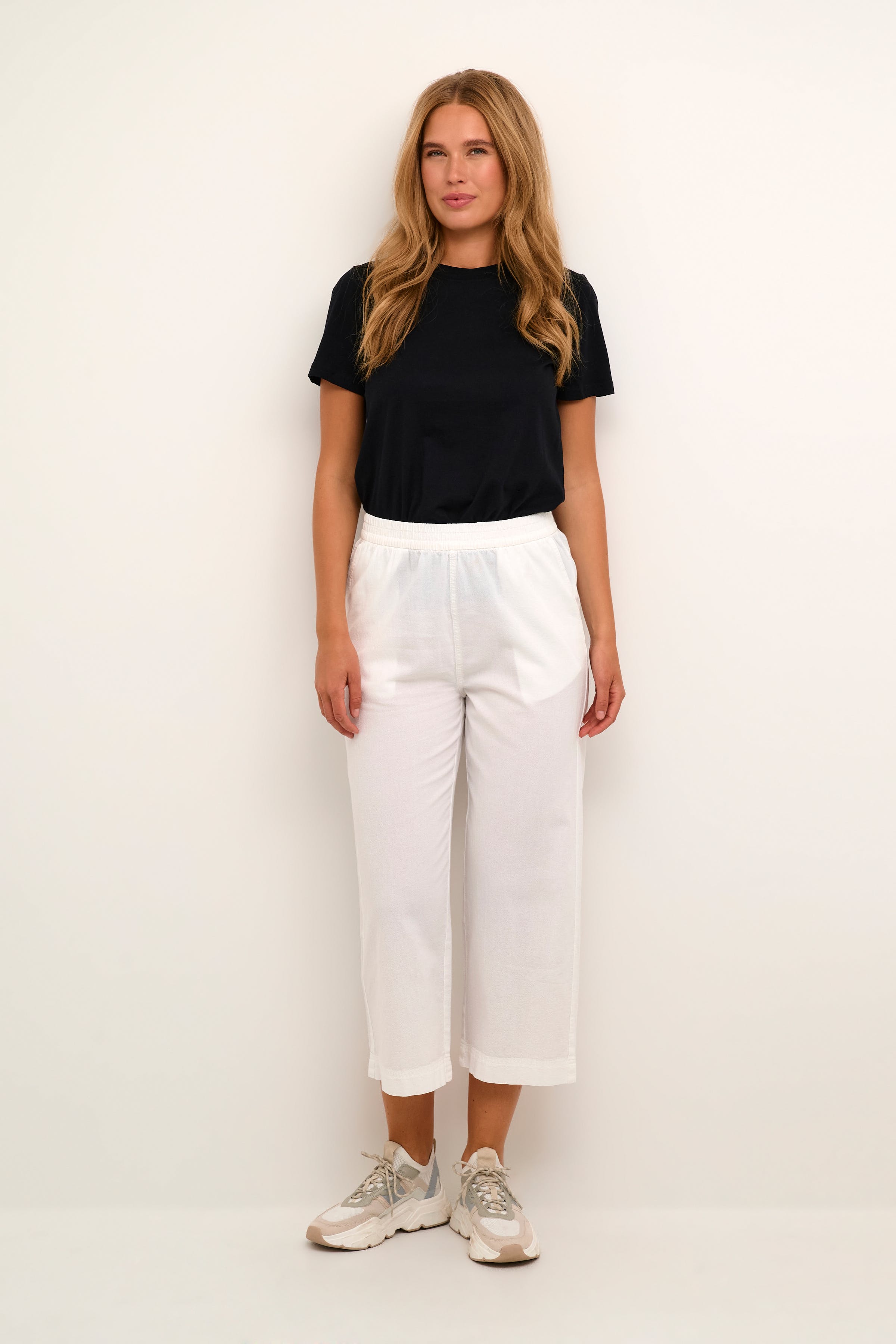 KAnaya Culotte Pants LOOKBOOK FRONT 10507418-110602