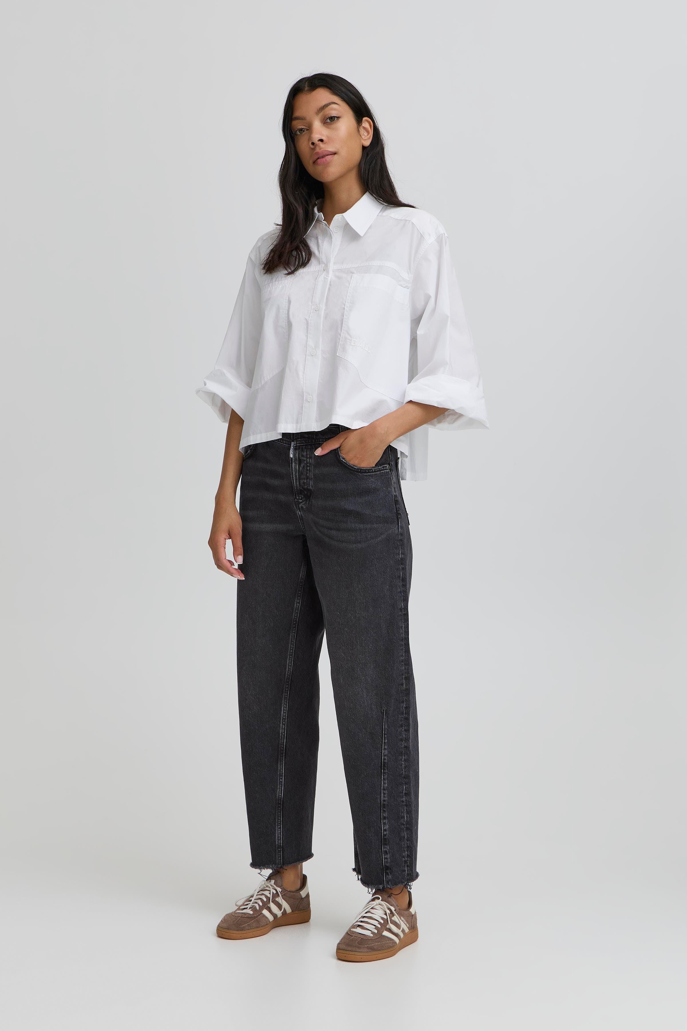 BACAMMEO Cropped Jeans LOOKBOOK FRONT 50405285-205277