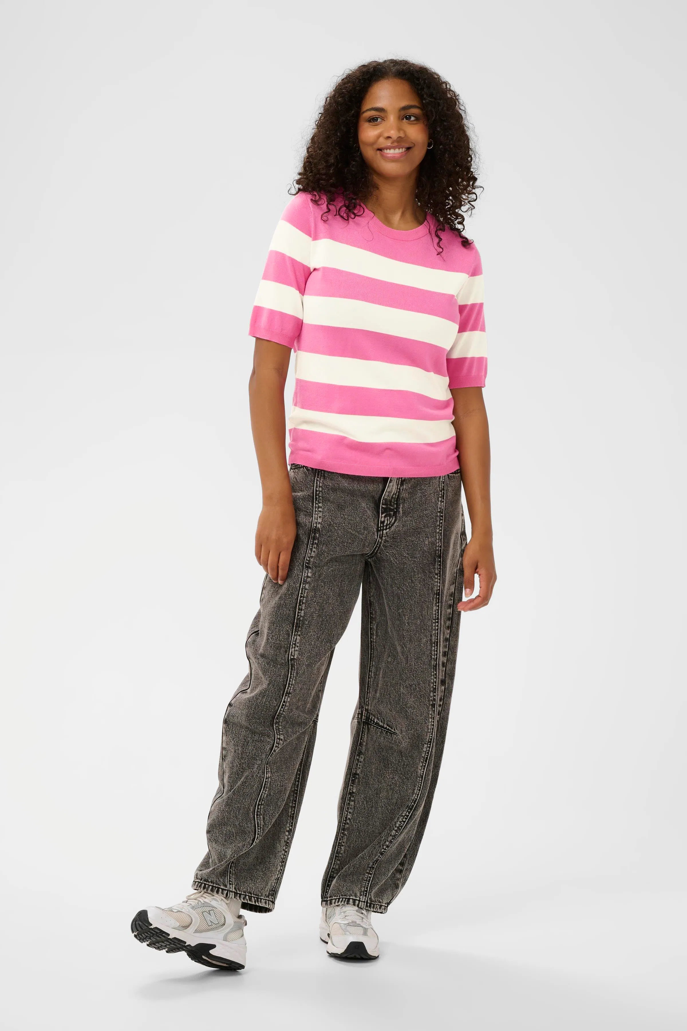 KAlizza Pullover LOOKBOOK FRONT 10508410-108929