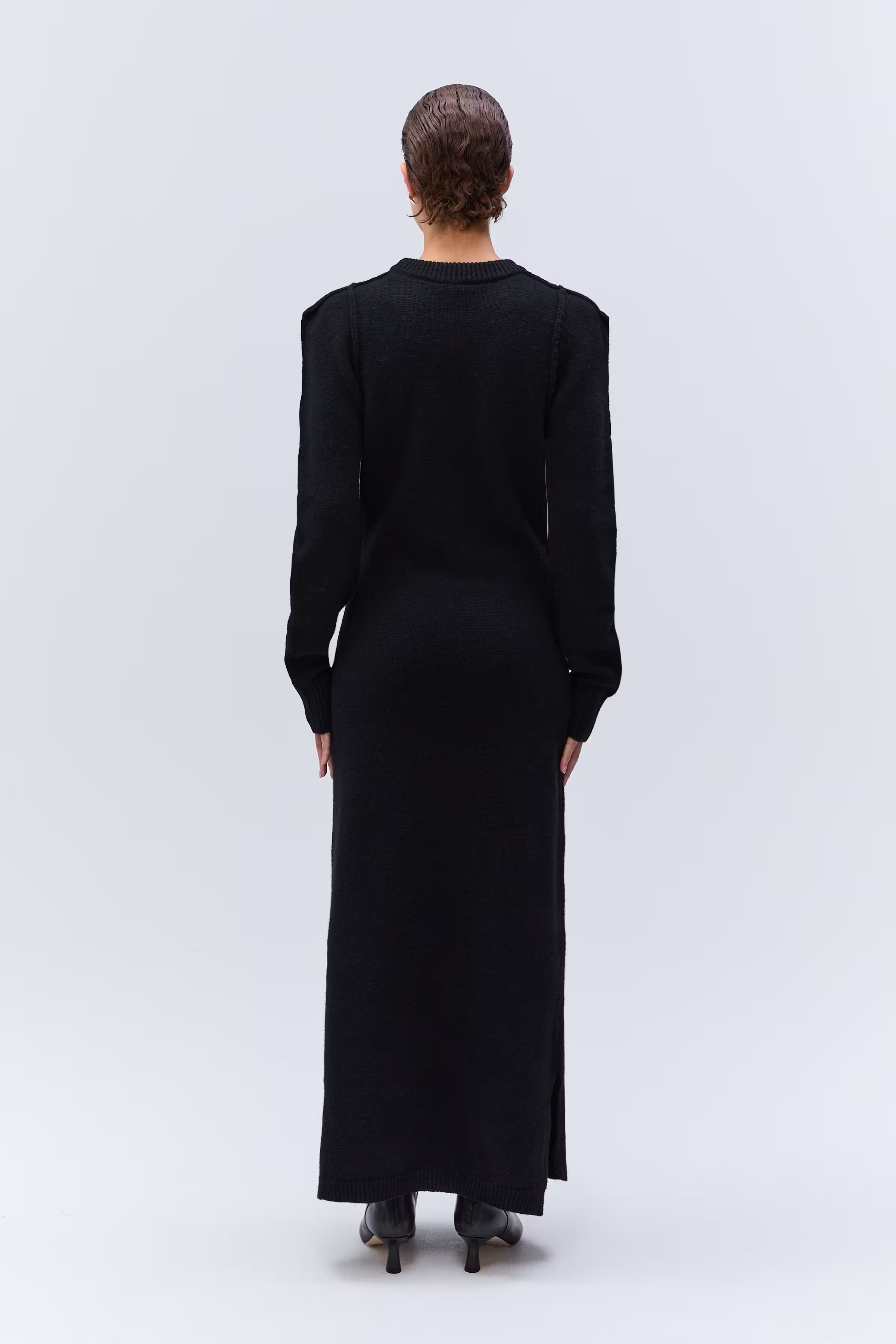 IOFANNY Kleid LOOKBOOK BACK 30600001-BK999
