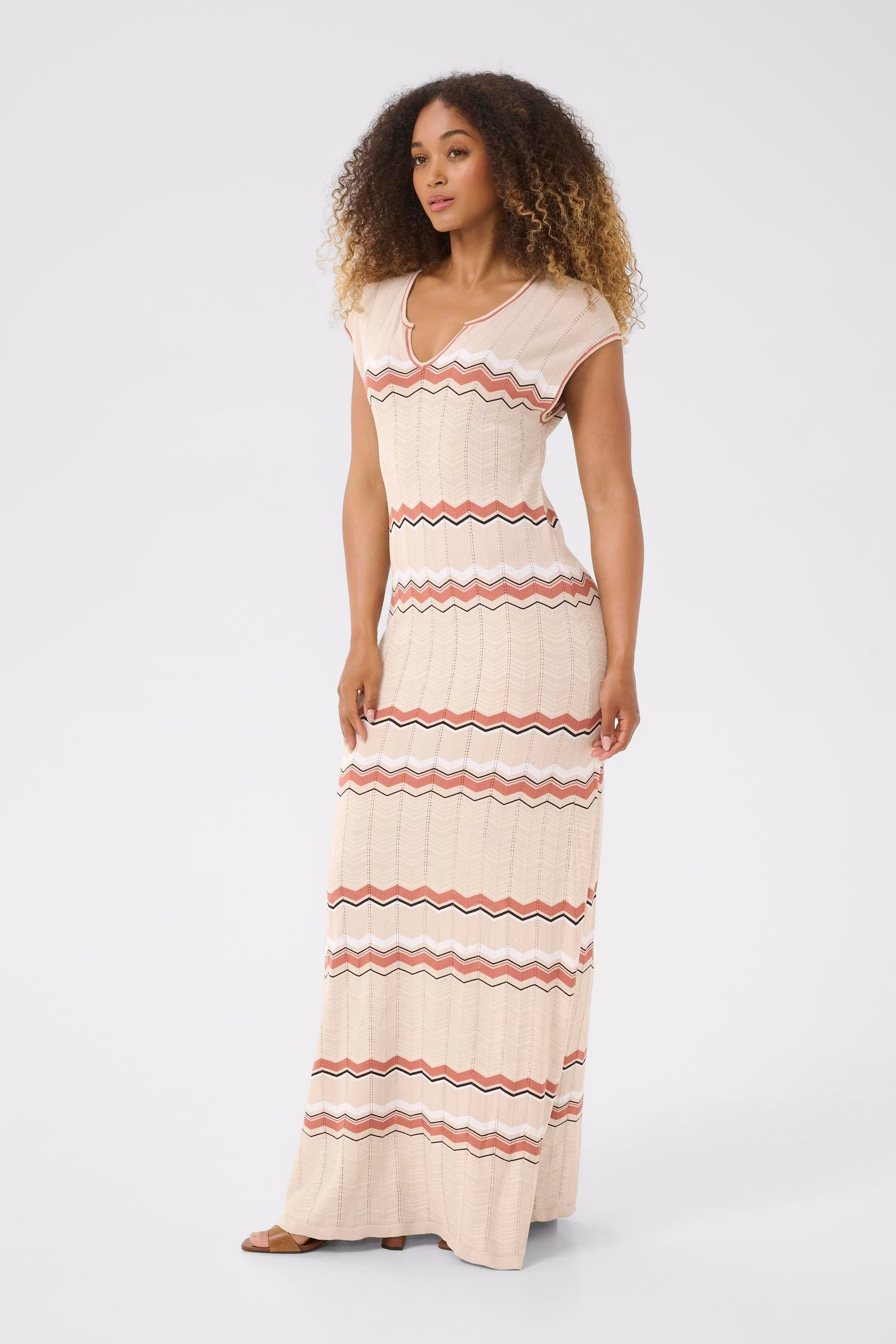 CRTommin Jurk LOOKBOOK FRONT 10613761-107635