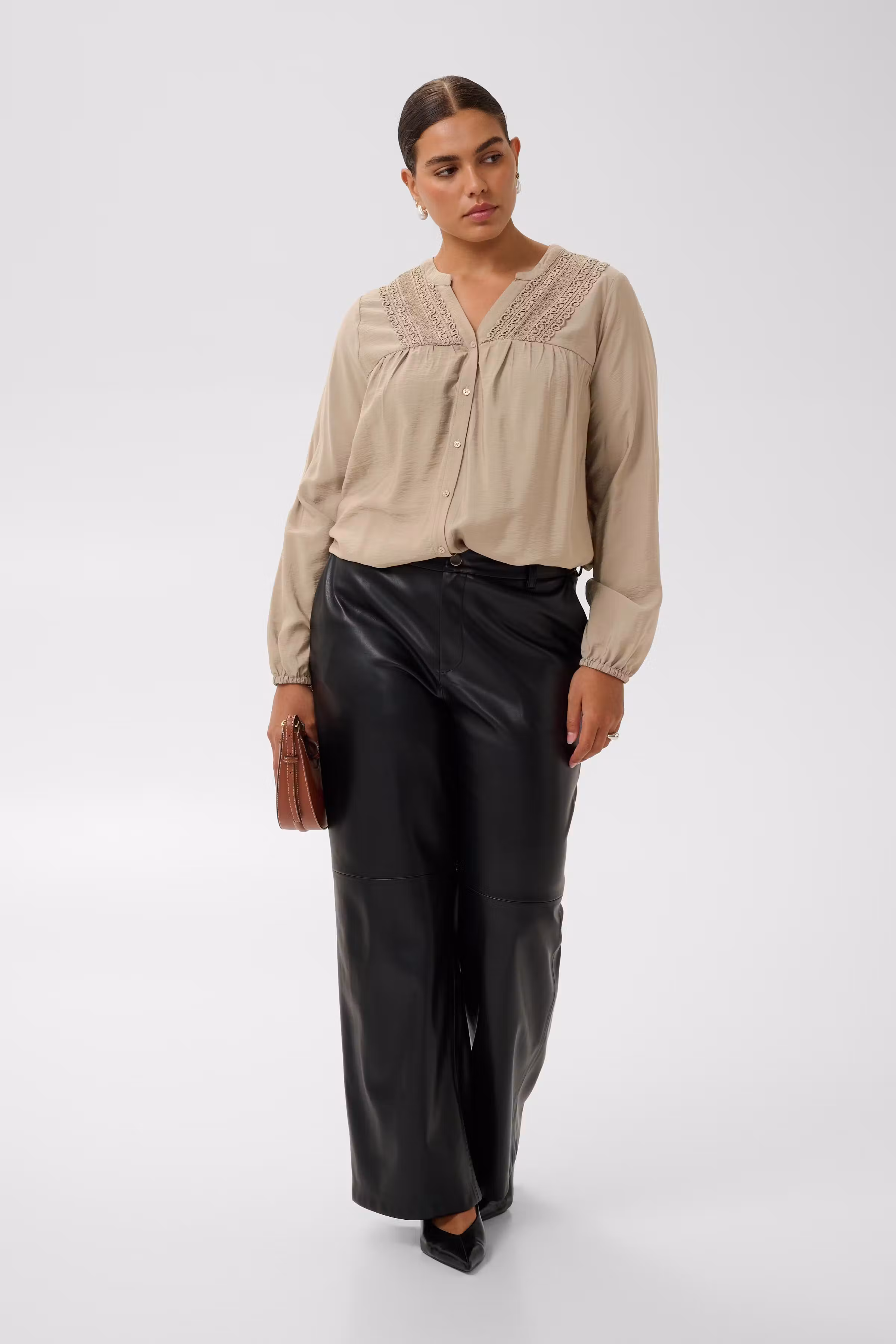 KCtine Tunika LOOKBOOK FRONT 10584523-171311
