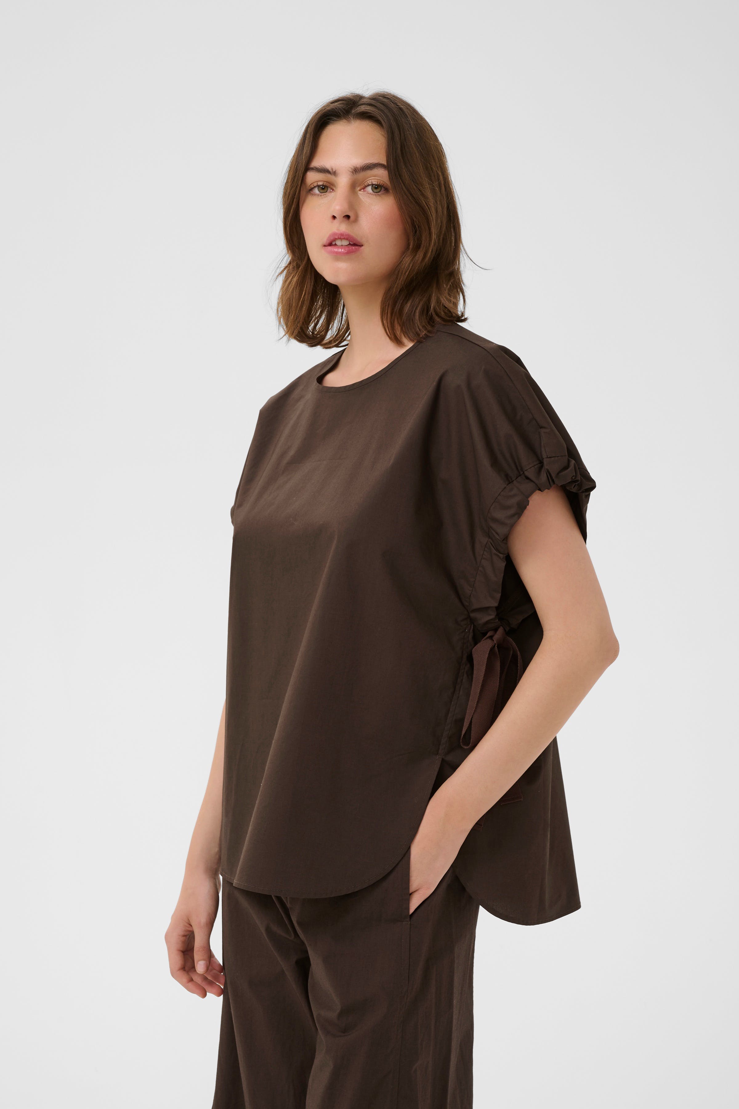 RAVENIW Bluse LOOKBOOK FRONT 30112500-190915