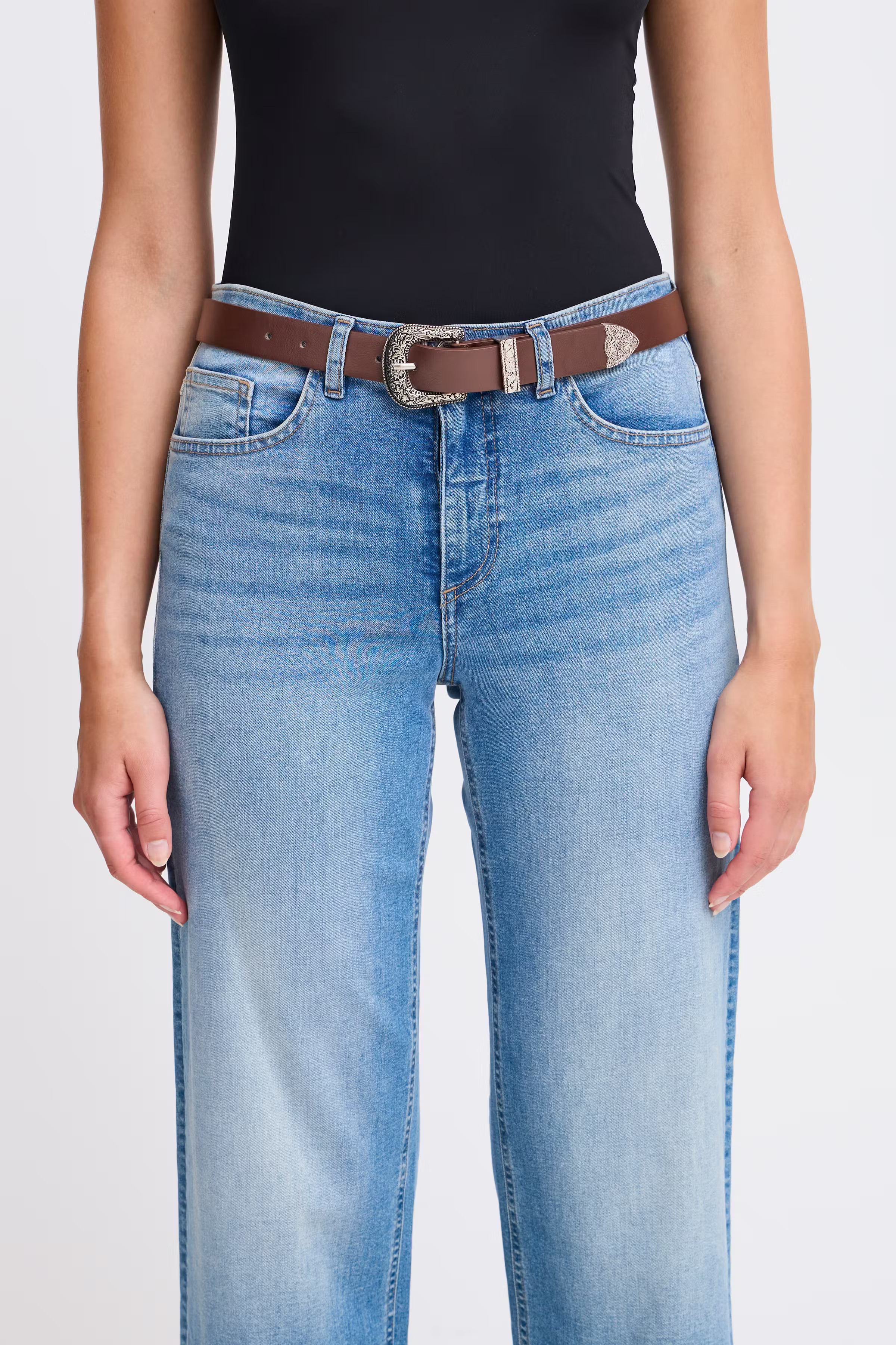 IXNILLA Riem LOOKBOOK DETAIL 20123552-191015