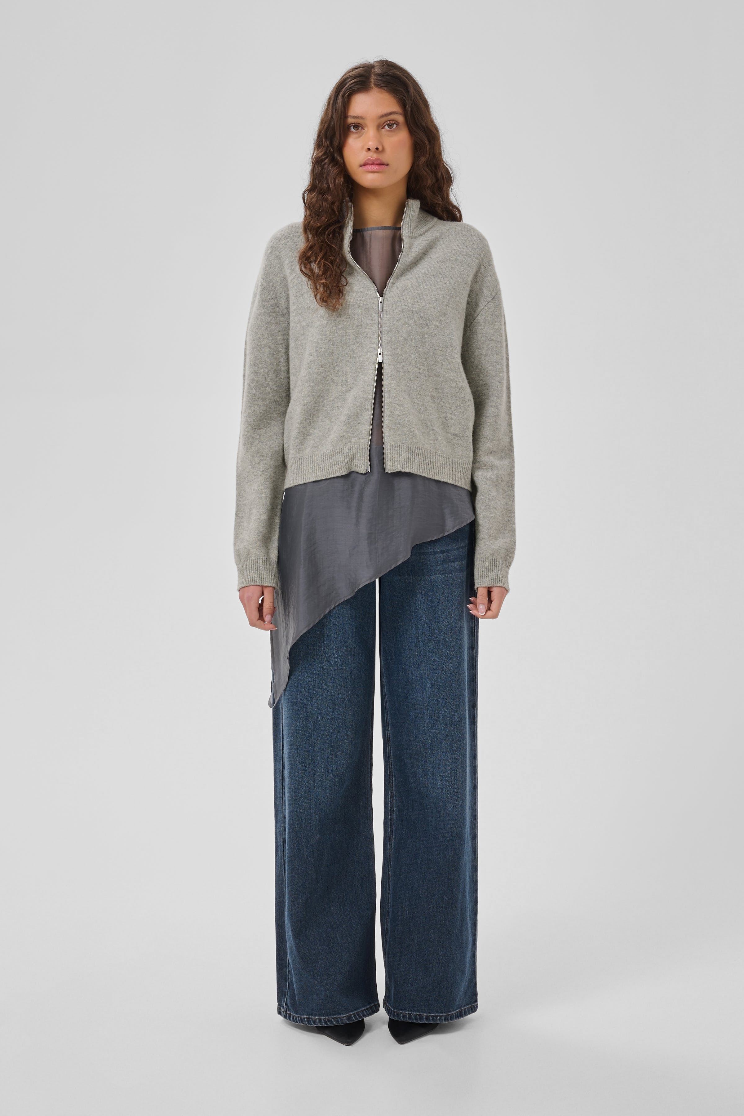 MWTracy Cardigan LOOKBOOK FRONT 10705644-100378
