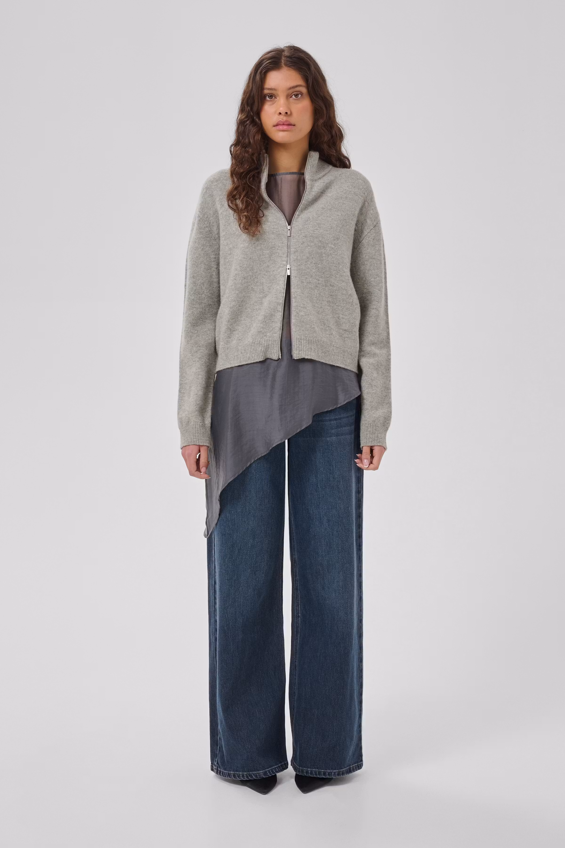 MWTracy Cardigan LOOKBOOK FRONT 10705644-100378