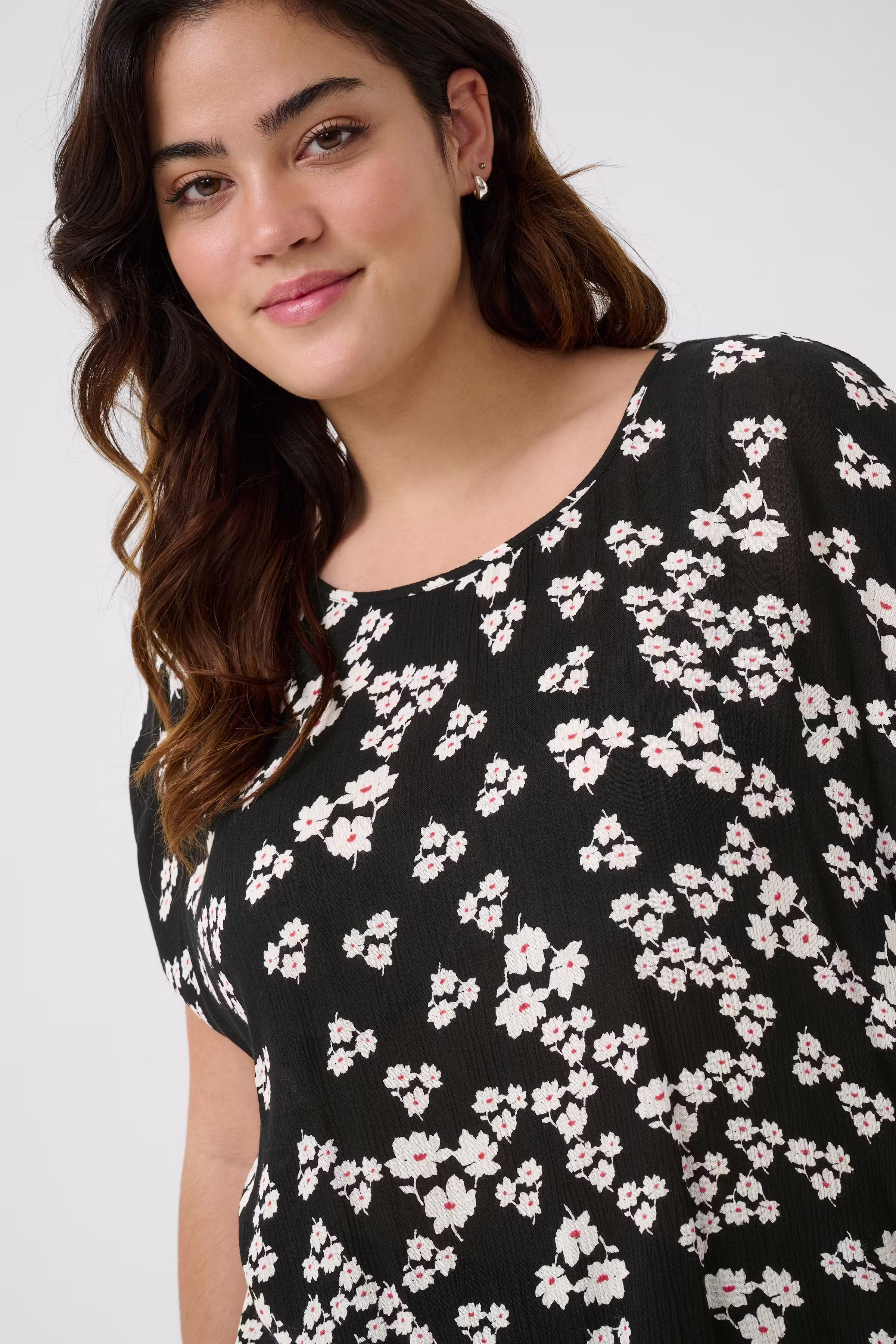 KCami Bluse LOOKBOOK DETAIL 10582027-107561