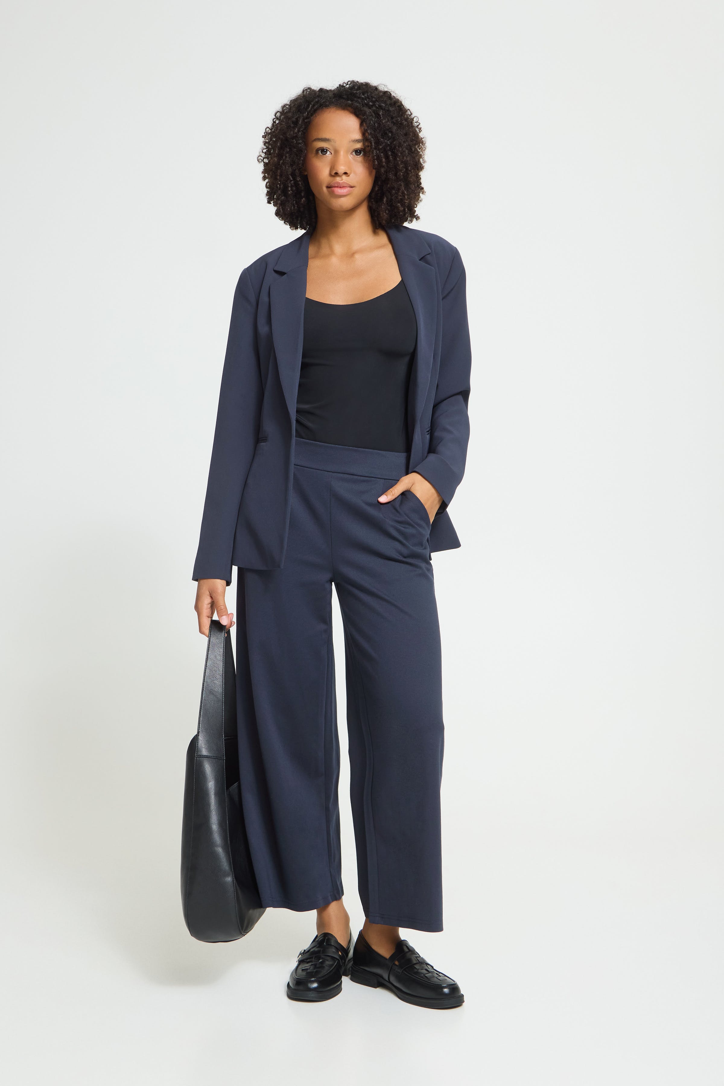 IHKATE WIDE Trousers LOOKBOOK FRONT 20116301-194010