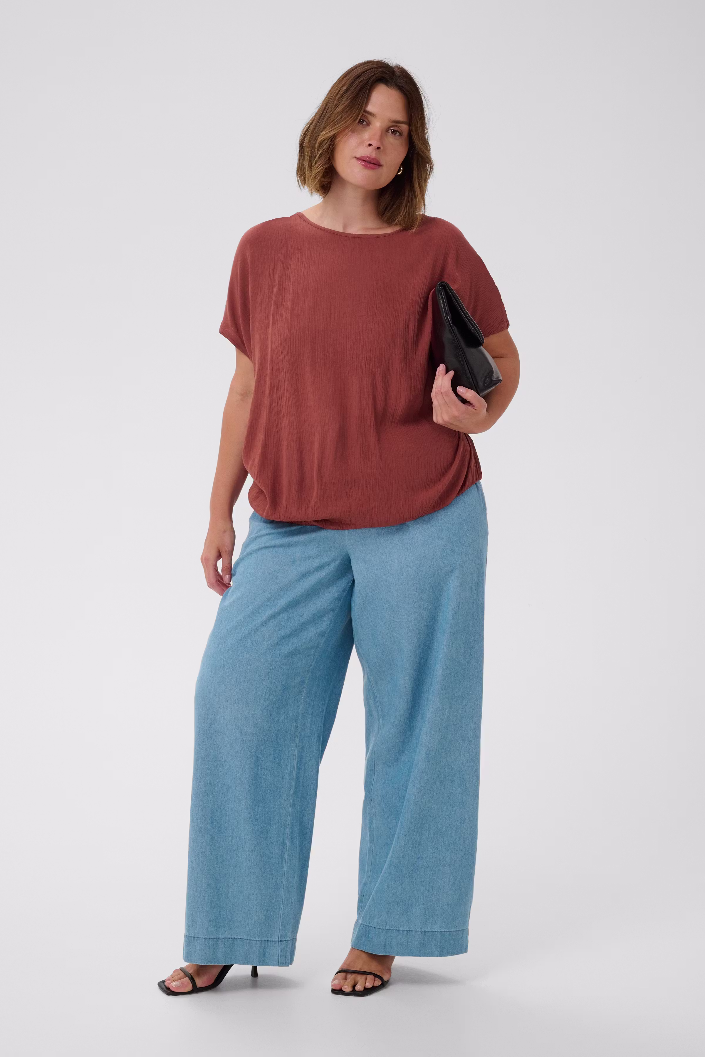 KCami Bluse LOOKBOOK FRONT 10580267-191334