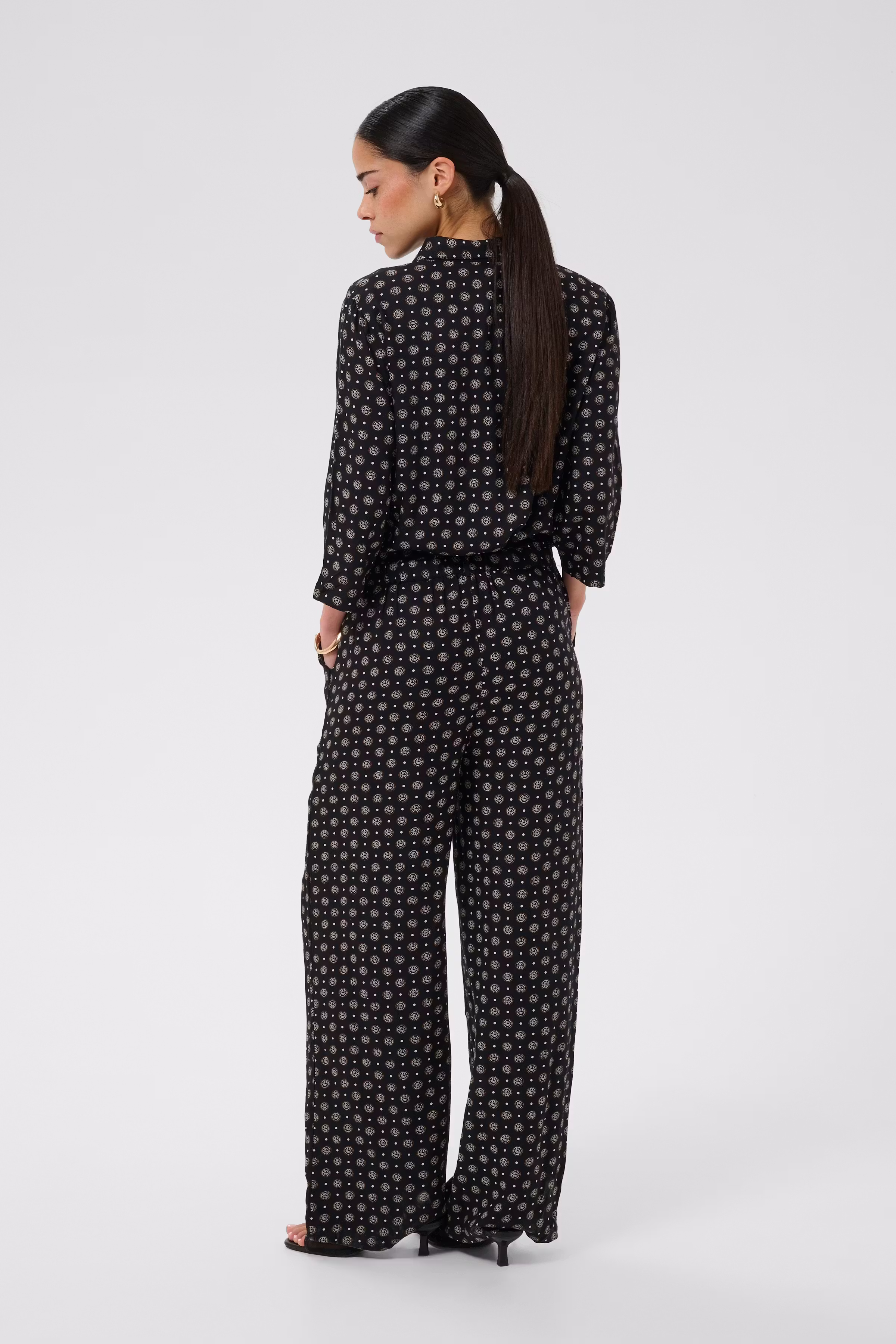 KArutie Jumpsuit LOOKBOOK BACK 10504535-100149