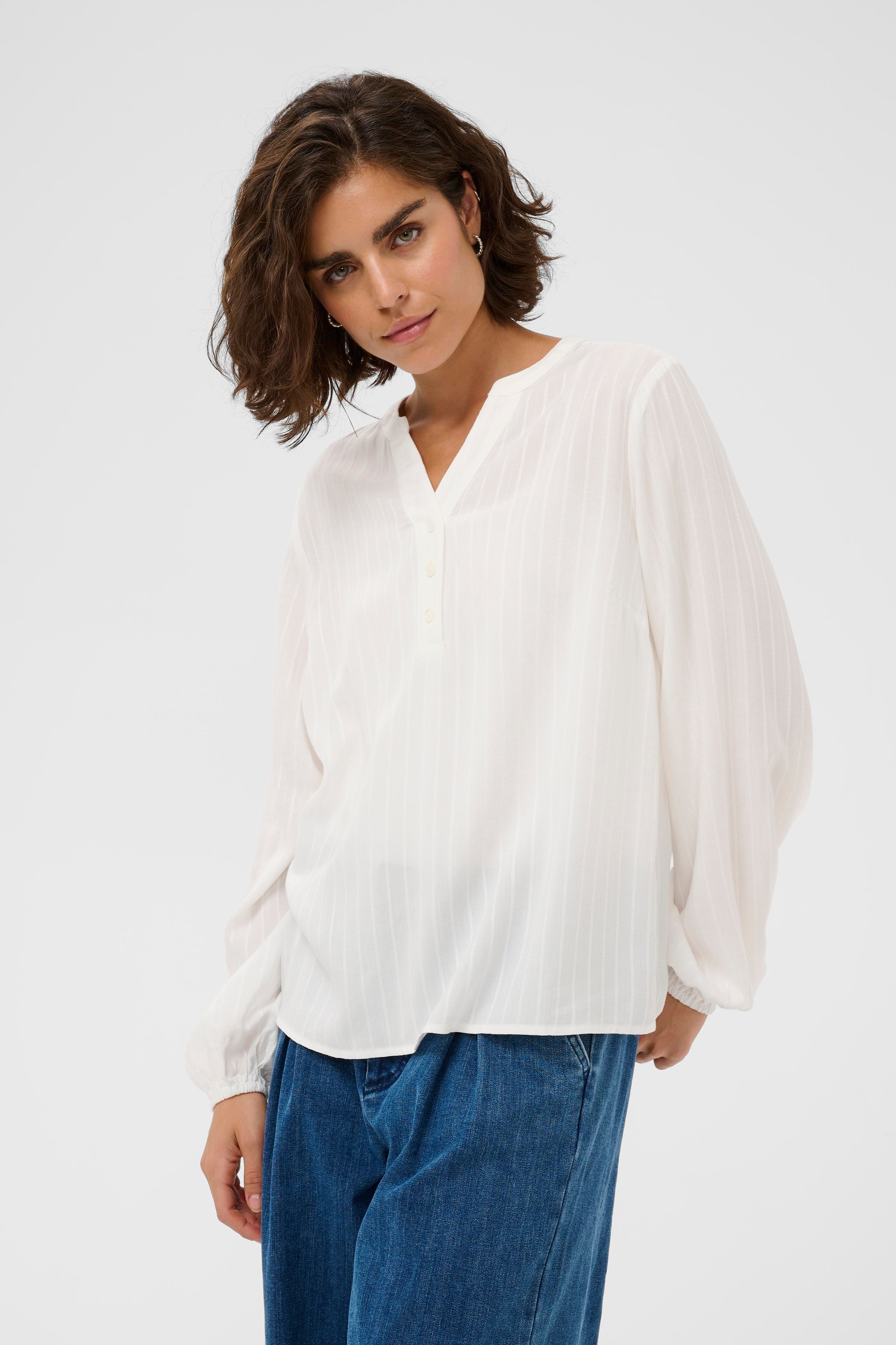 KAninna Bluse LOOKBOOK FRONT 10511571-110602
