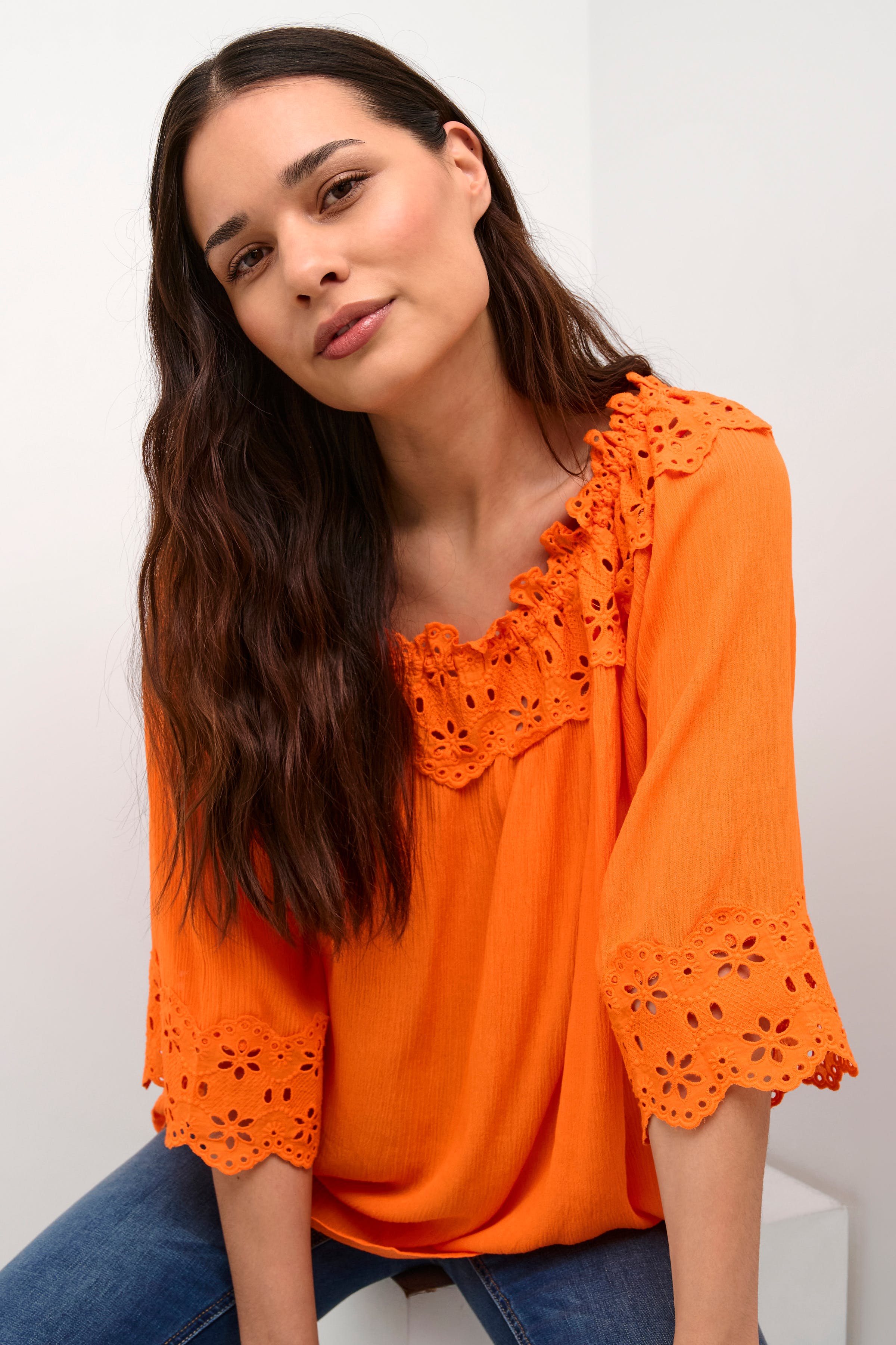 CRBea Blouse LOOKBOOK DETAIL 10609788-161453