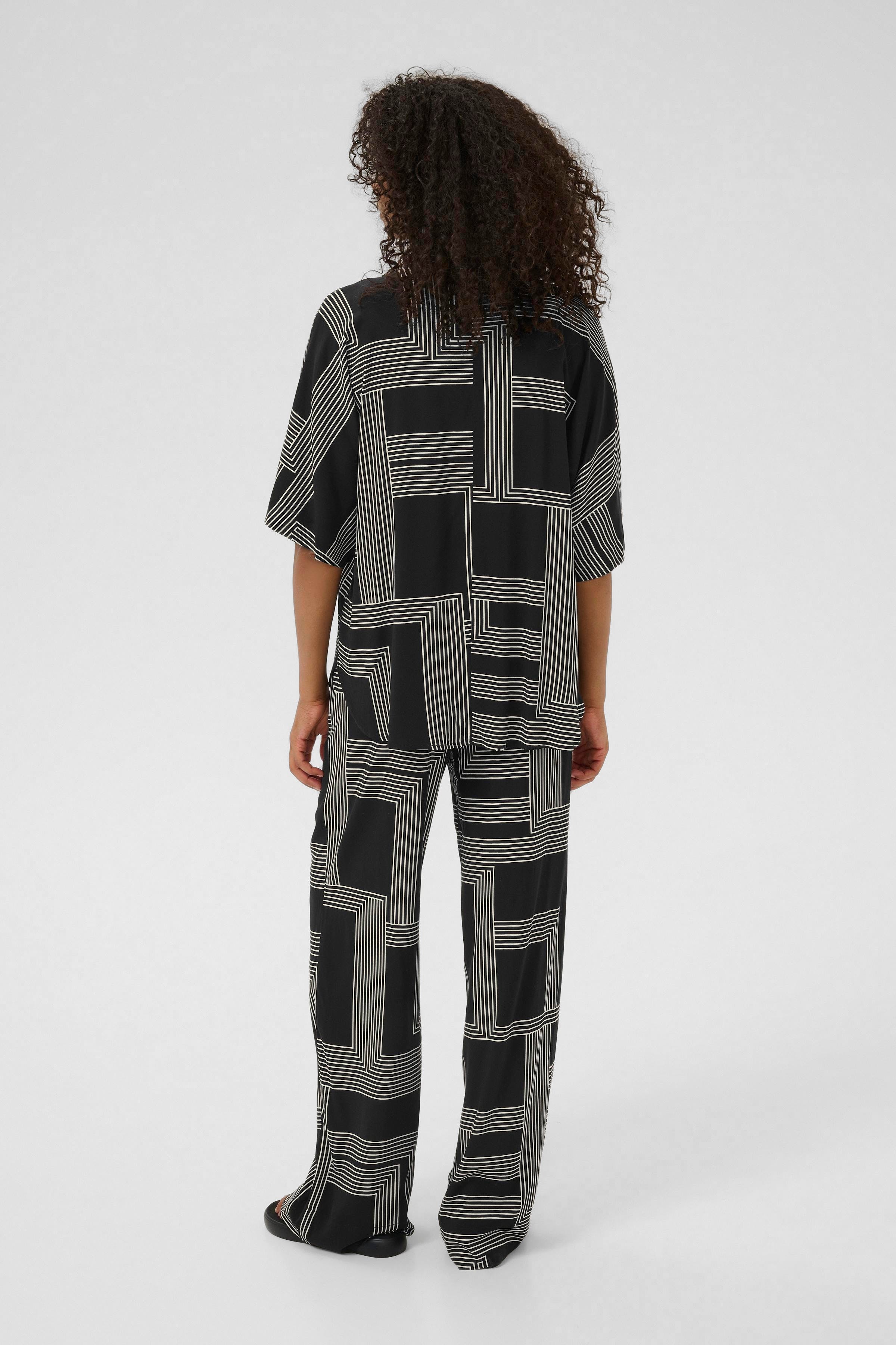 KAdonny Shirt LOOKBOOK BACK 10510103-107704