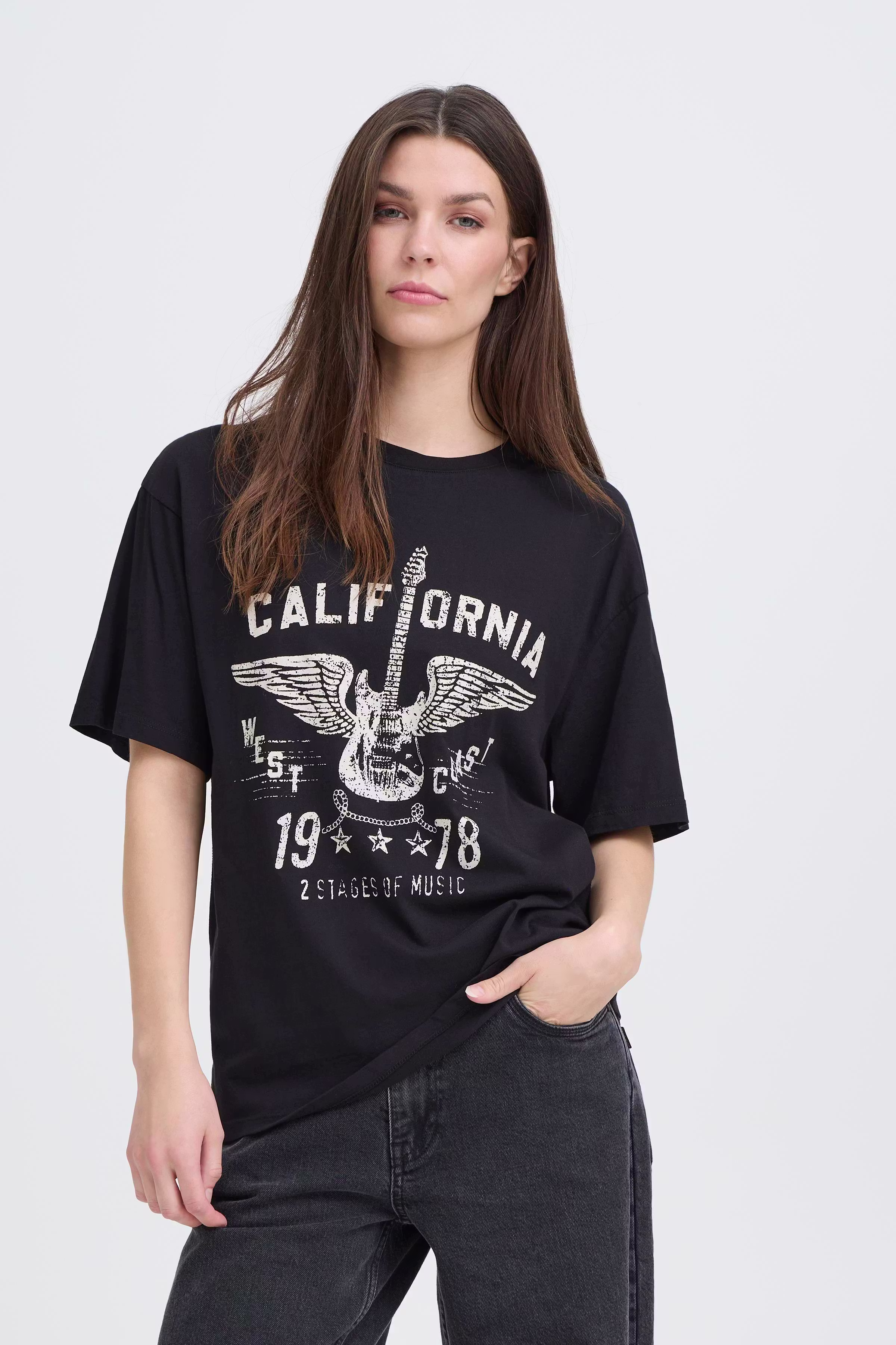 PZABBY T-shirt LOOKBOOK FRONT 50210270-193911