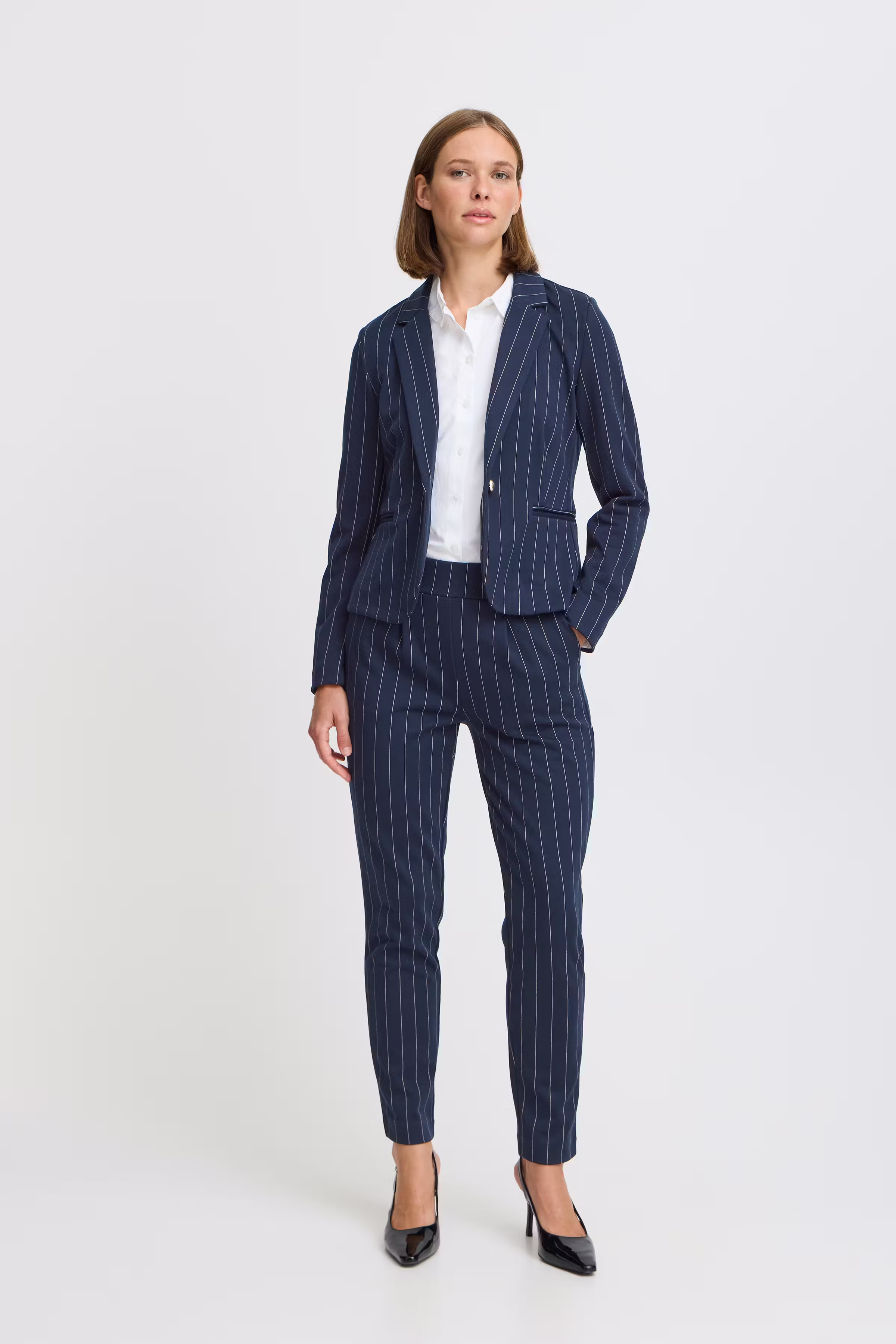 BYROWAN Bukser LOOKBOOK FRONT 20815726-202176