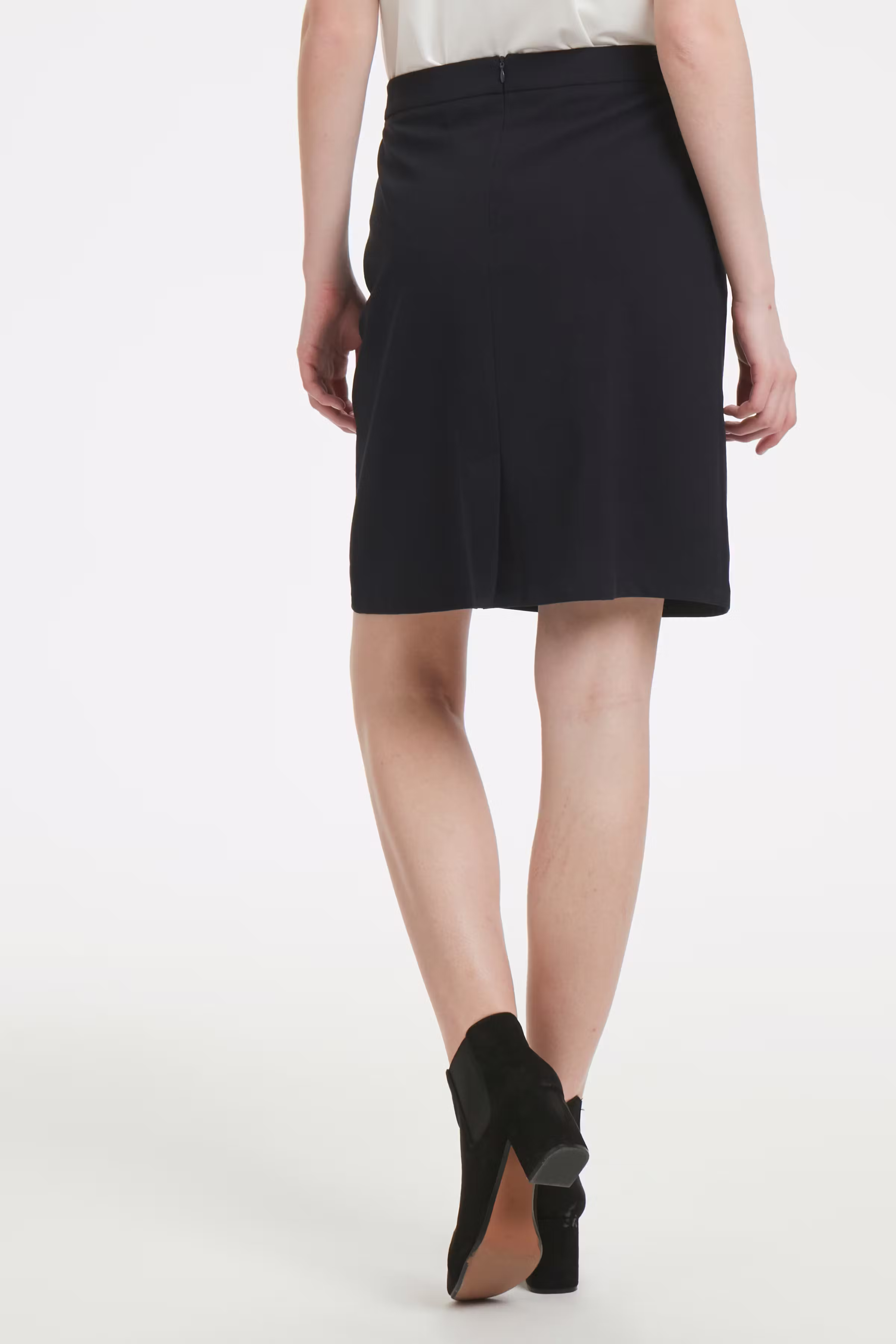 CUariane Rock LOOKBOOK BACK 50105883-5103484