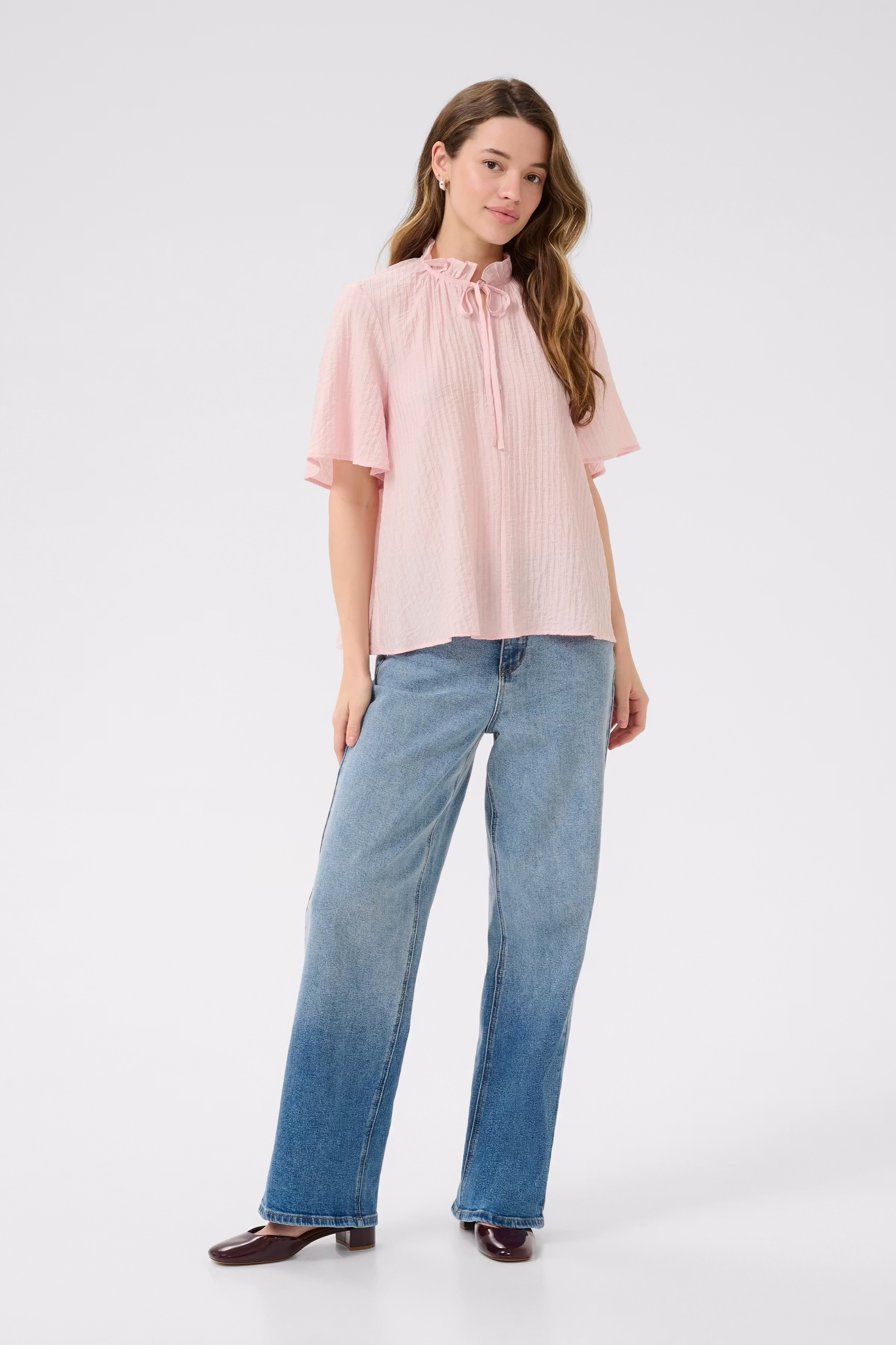 KAlianna Blouse LOOKBOOK FRONT 10510327-141905