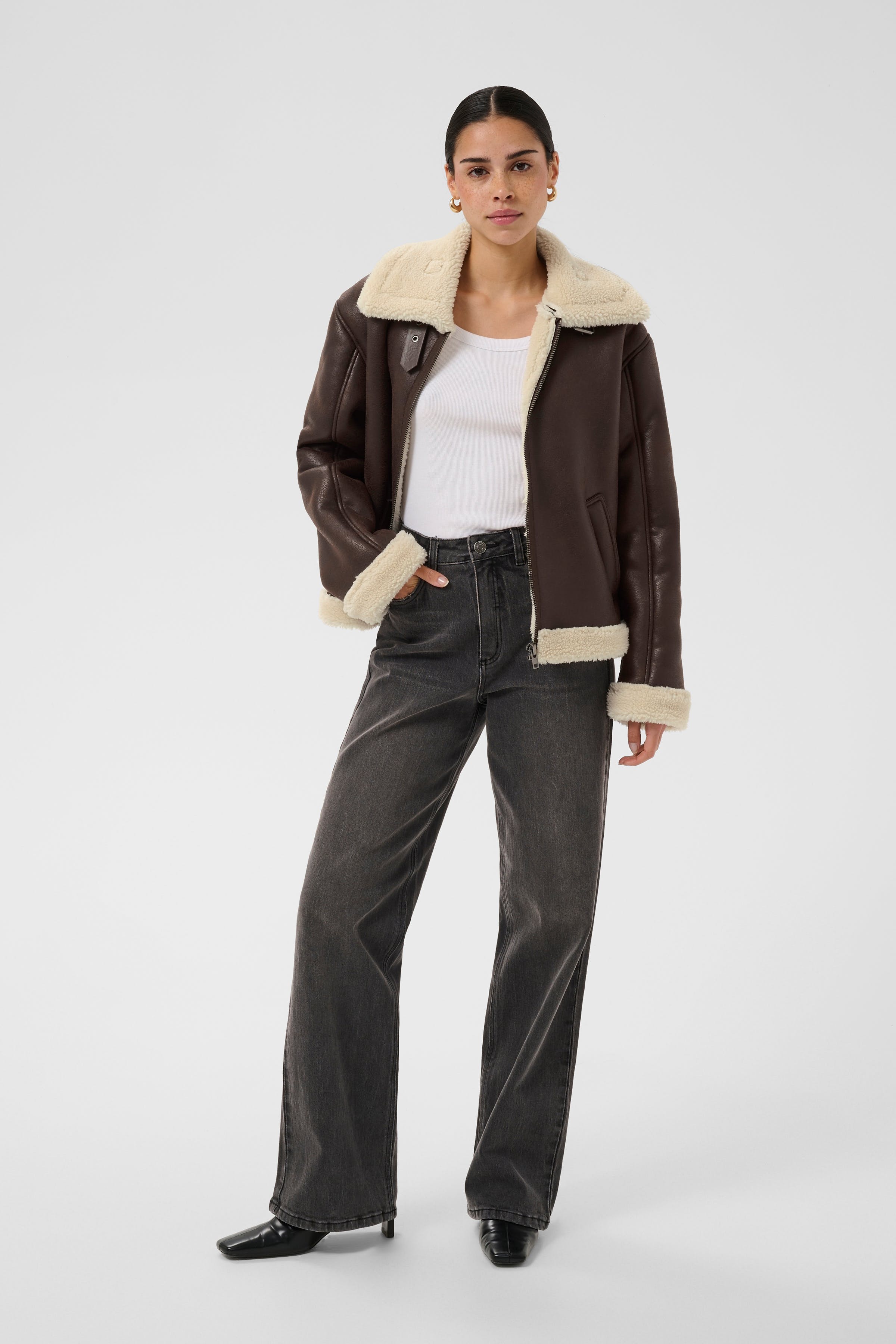 KAarabella Oberbekleidung LOOKBOOK FRONT 10511898-190915