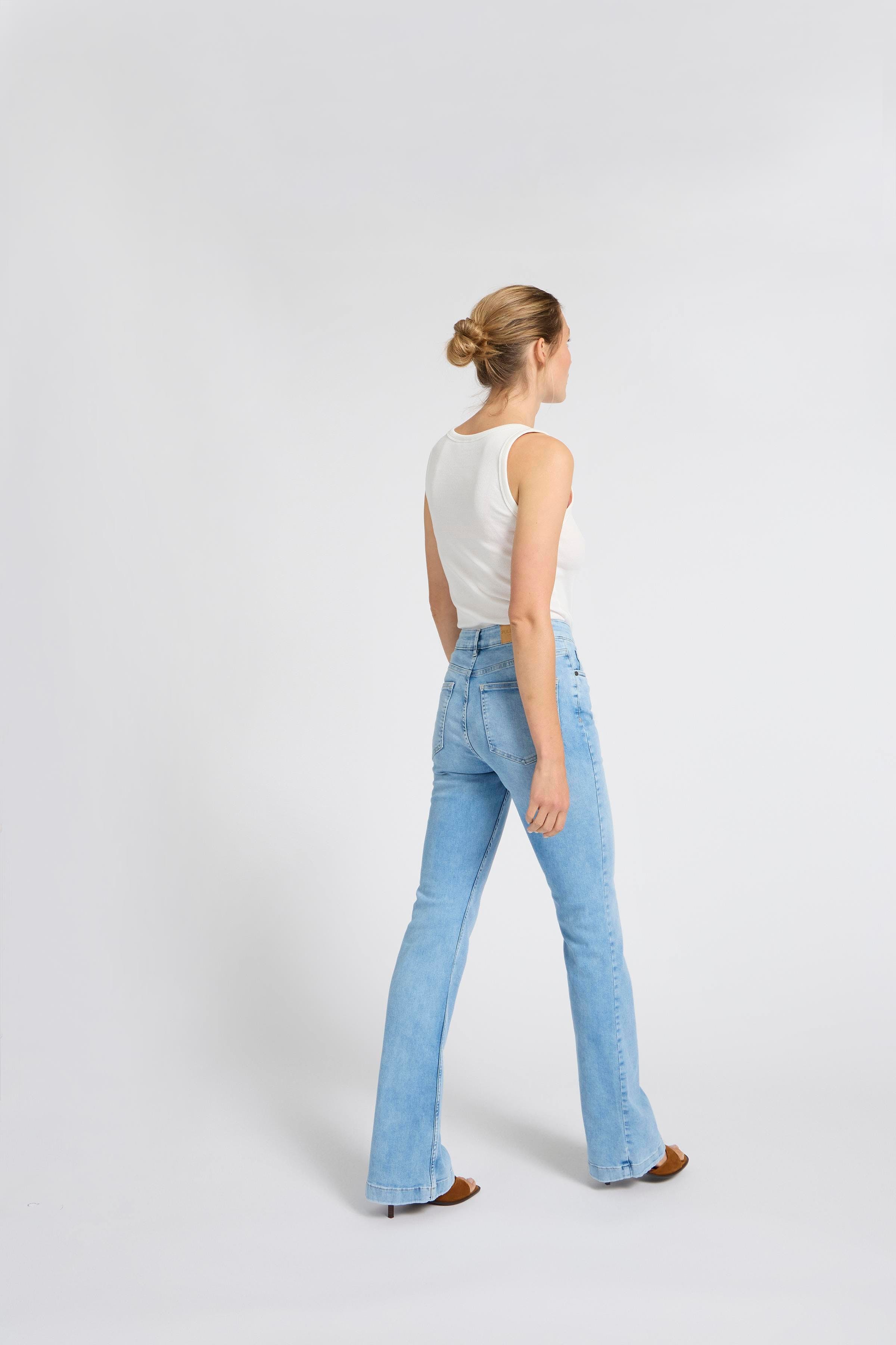 PZBECCA UHW Bootcut Leg LOCATION NONE 50207285-200008