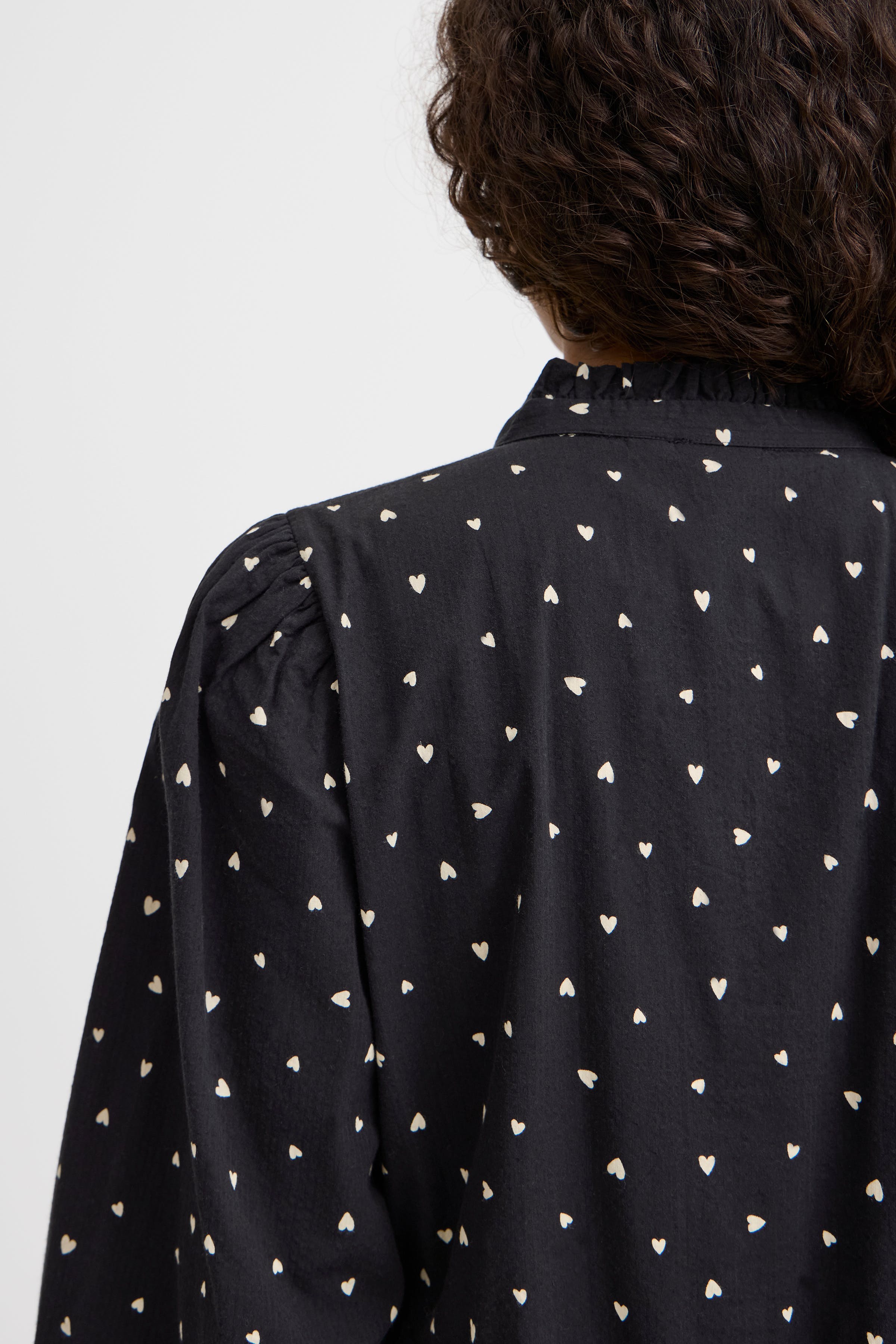 IHQWISSA Kleid LOOKBOOK DETAIL 20121613-203261