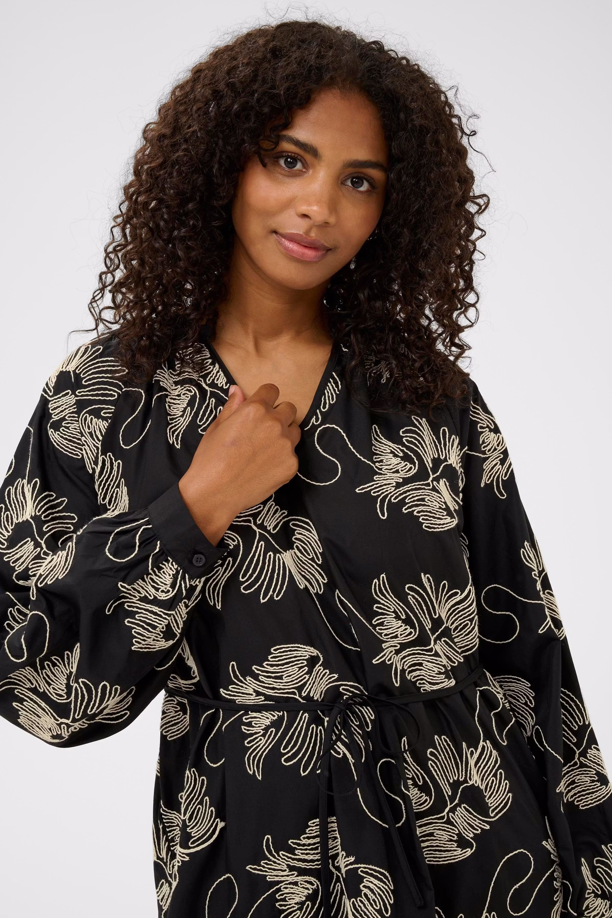 KAvinie Dress LOOKBOOK DETAIL 10511097-108831