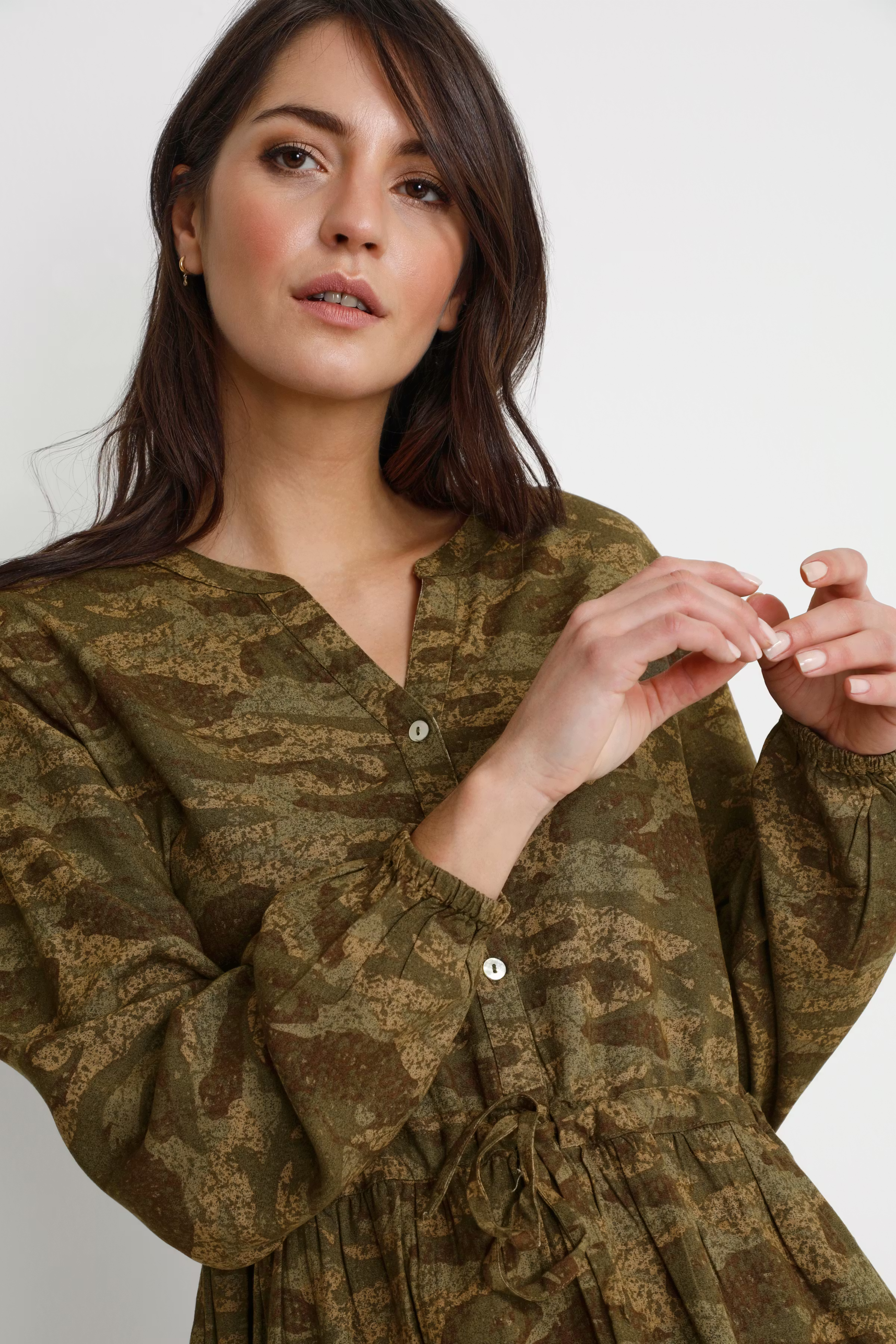 CRVimma Dress LOOKBOOK DETAIL 10610671-103391