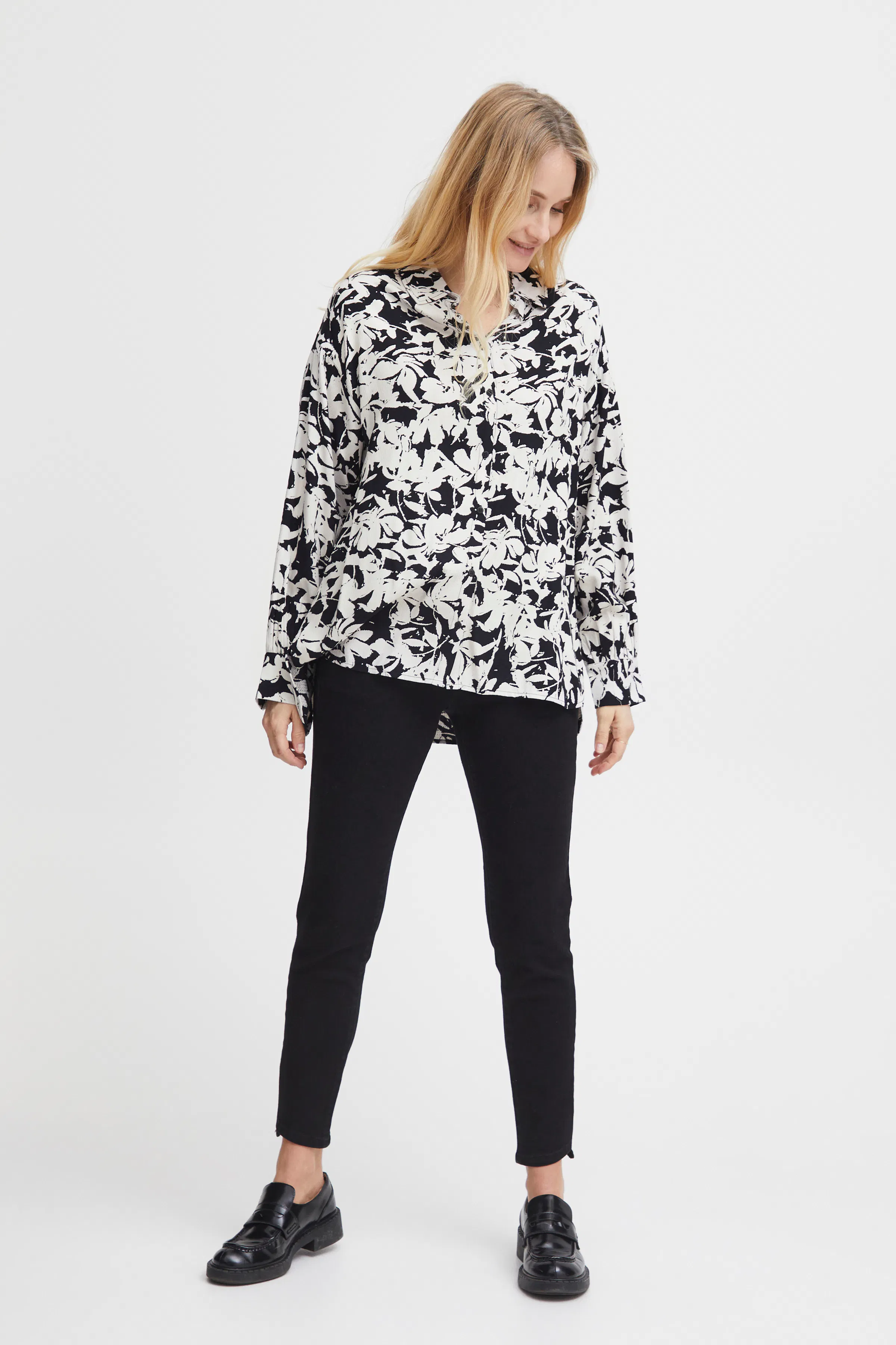 FRCINA Skjorte LOOKBOOK FRONT 20612465-202203