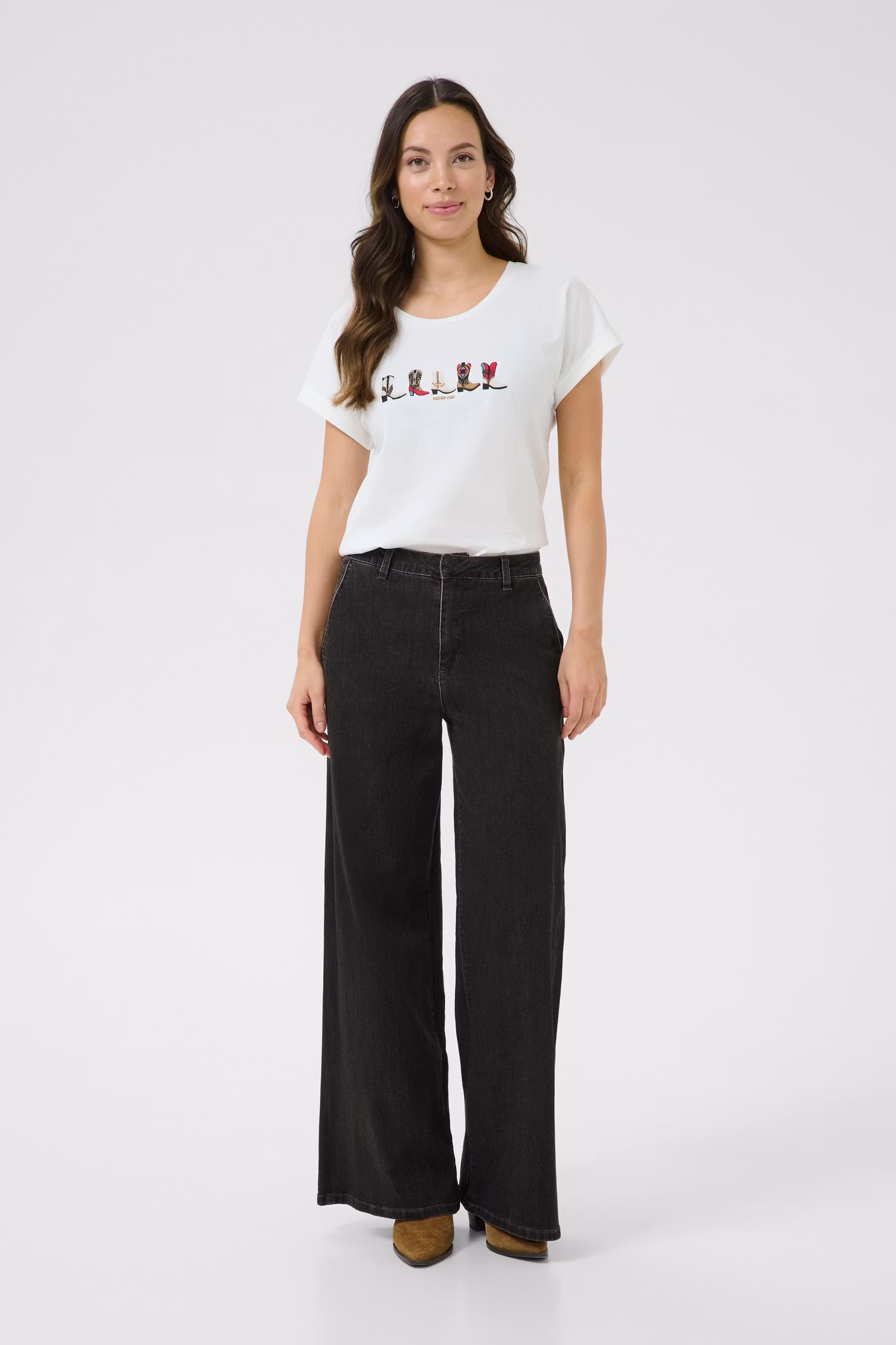 CRVisti Jeans LOOKBOOK FRONT 10612286-107963