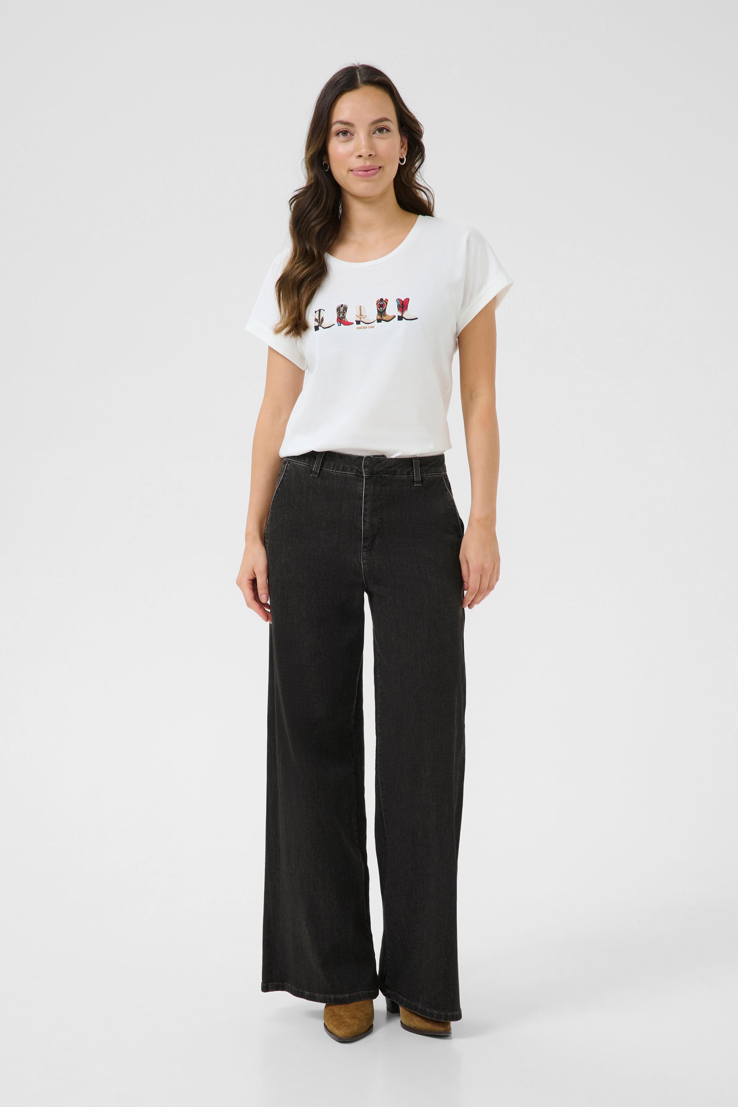 CRVisti Jeans LOOKBOOK FRONT 10612286-107963