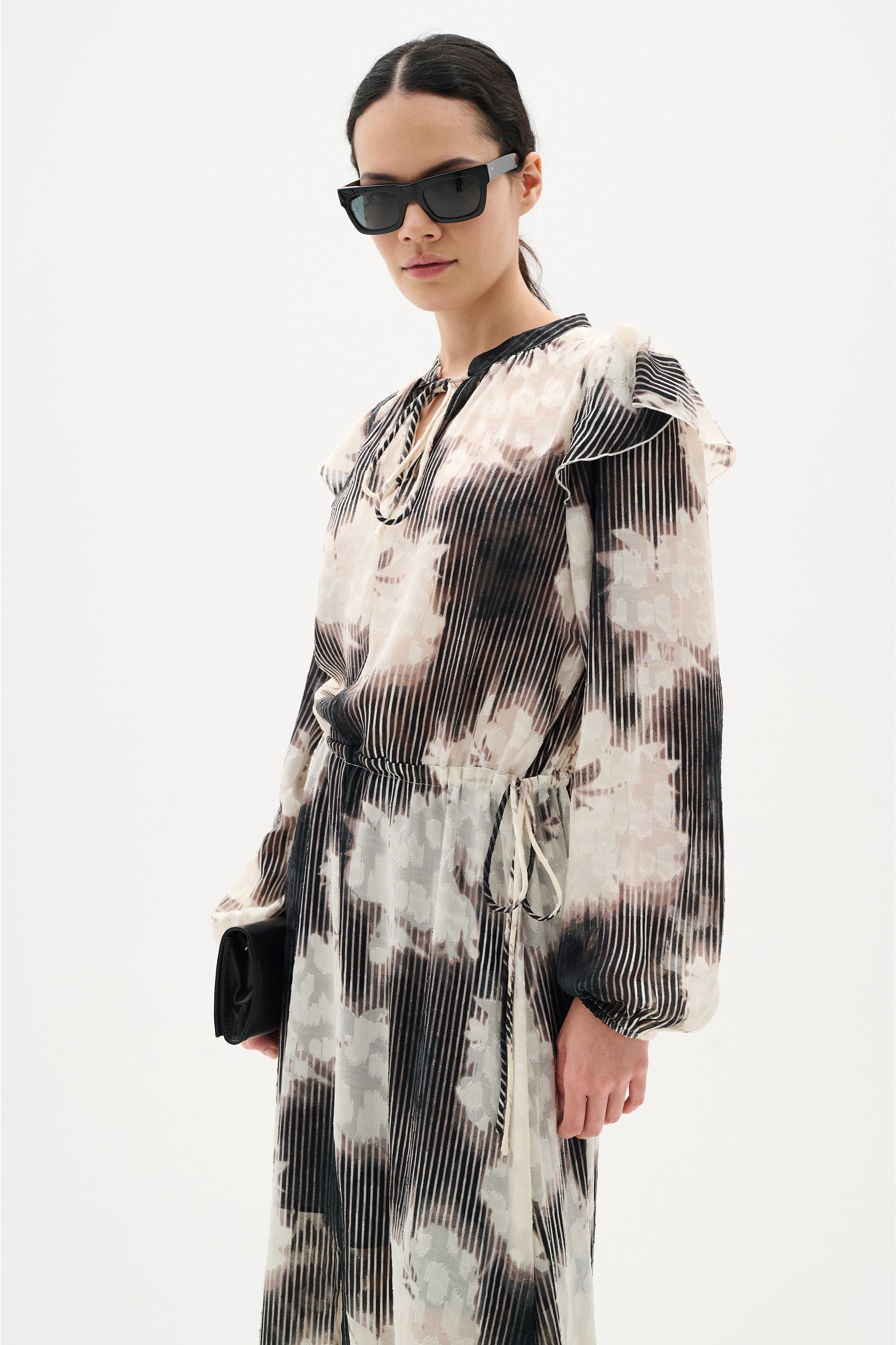 CielleIW Jurk LOOKBOOK FRONT 30110493-303573