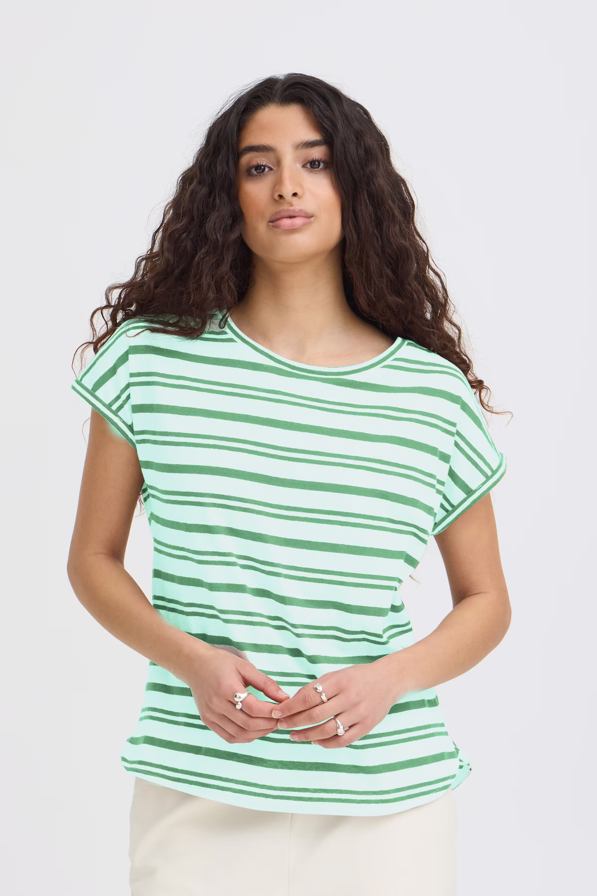 IHYULIETTA T-shirt LOOKBOOK FRONT 20122855-900005379