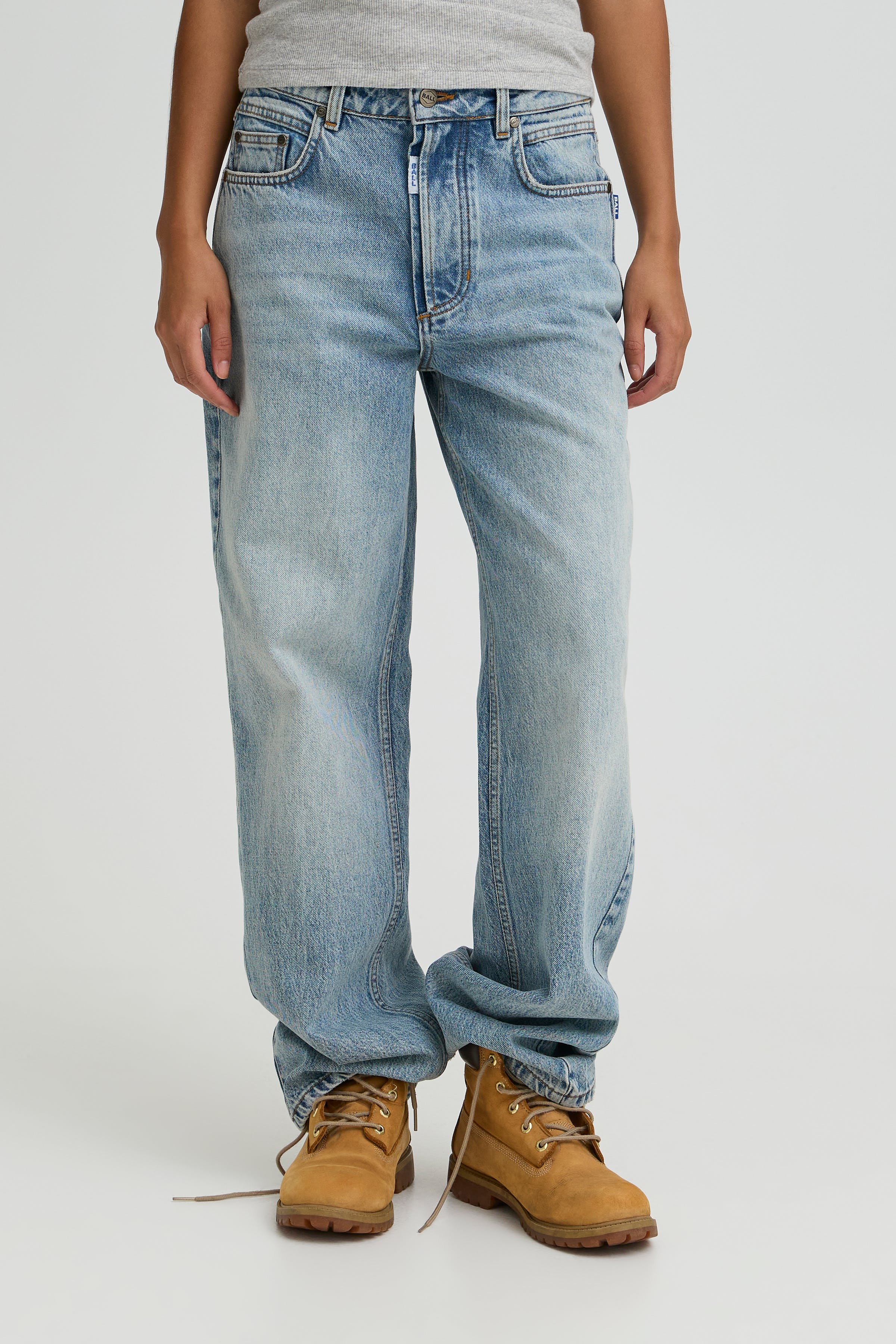 BASAGA Jeans LOOKBOOK FRONT 50408017-900005059