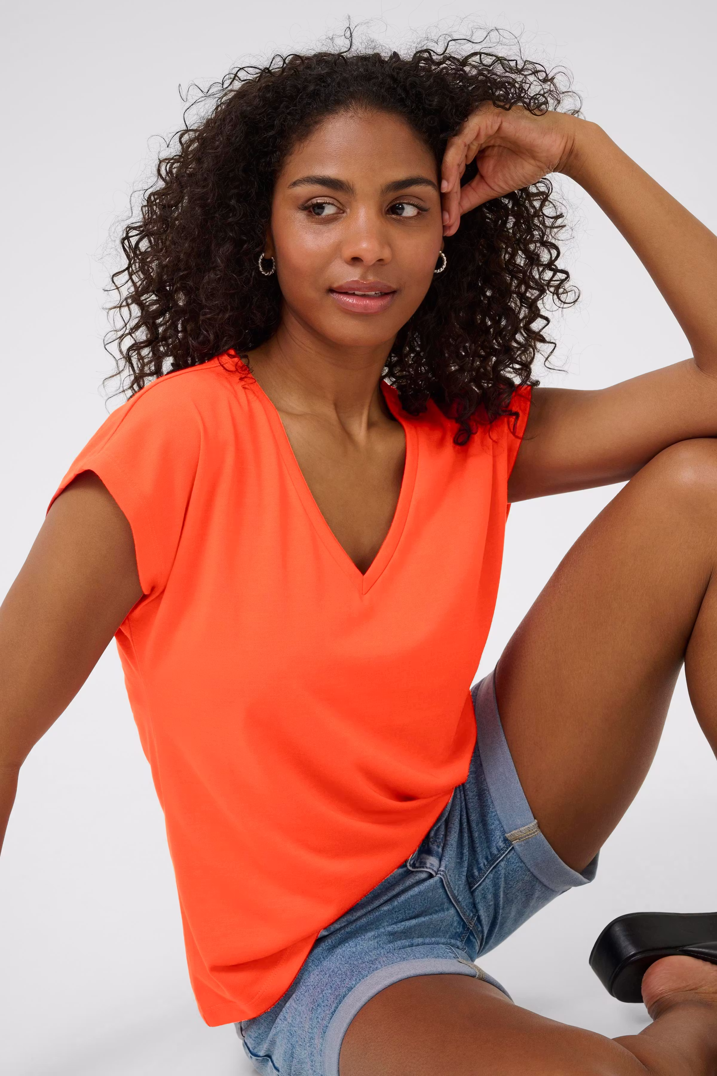 KAlise T-shirt LOOKBOOK DETAIL 10504040-171558